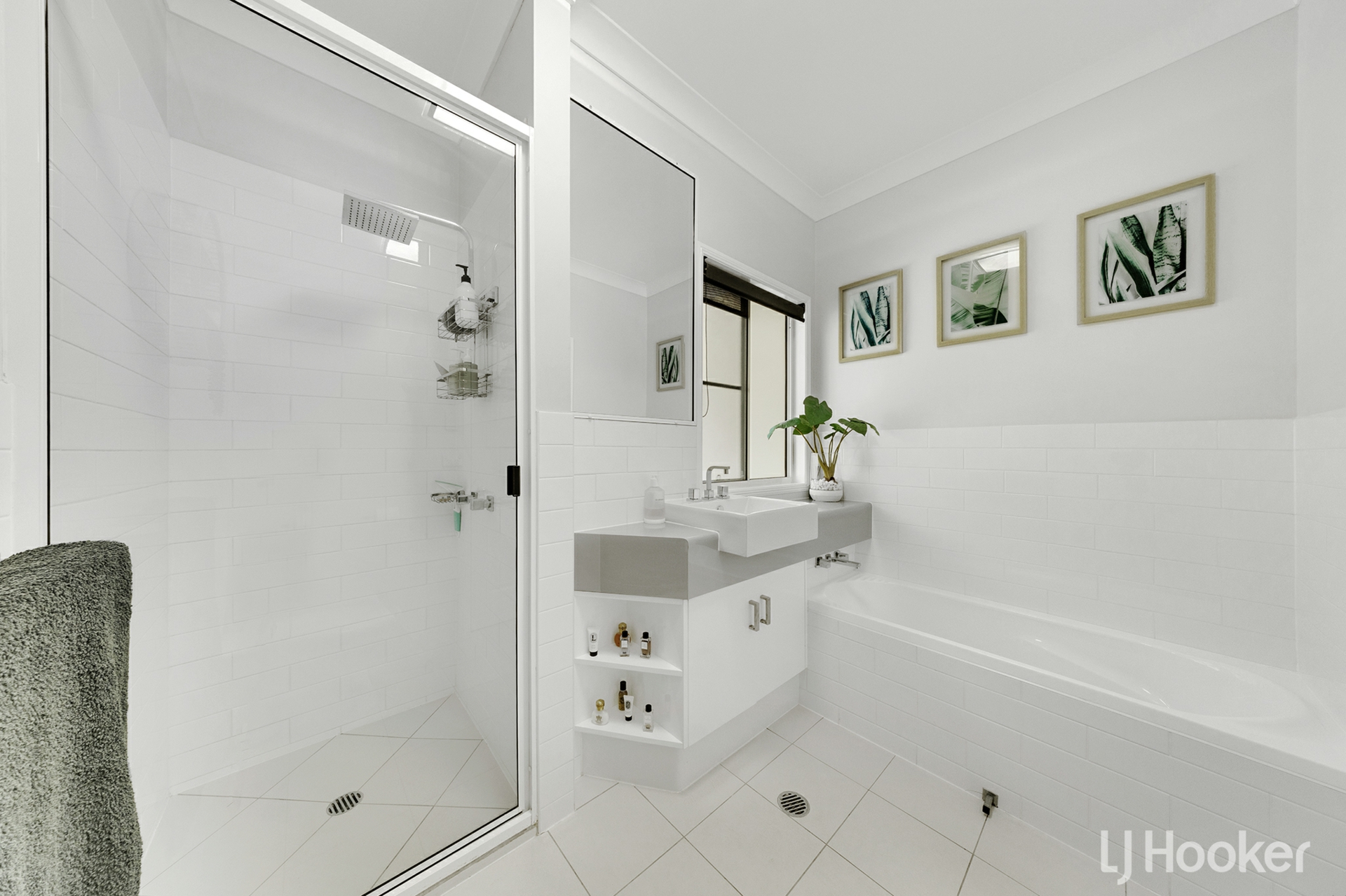 11/9 Pacific Court — photo 15 of 20