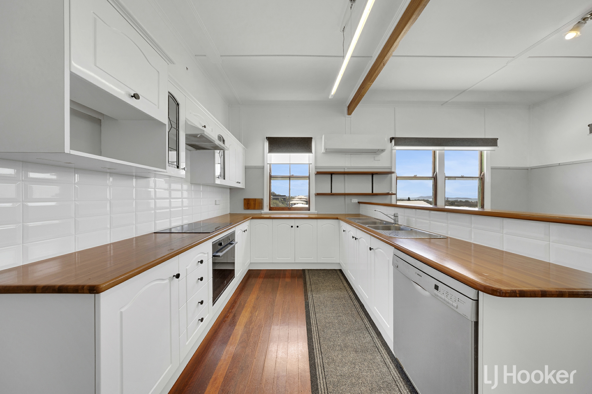 283 Auckland Street — photo 4 of 17