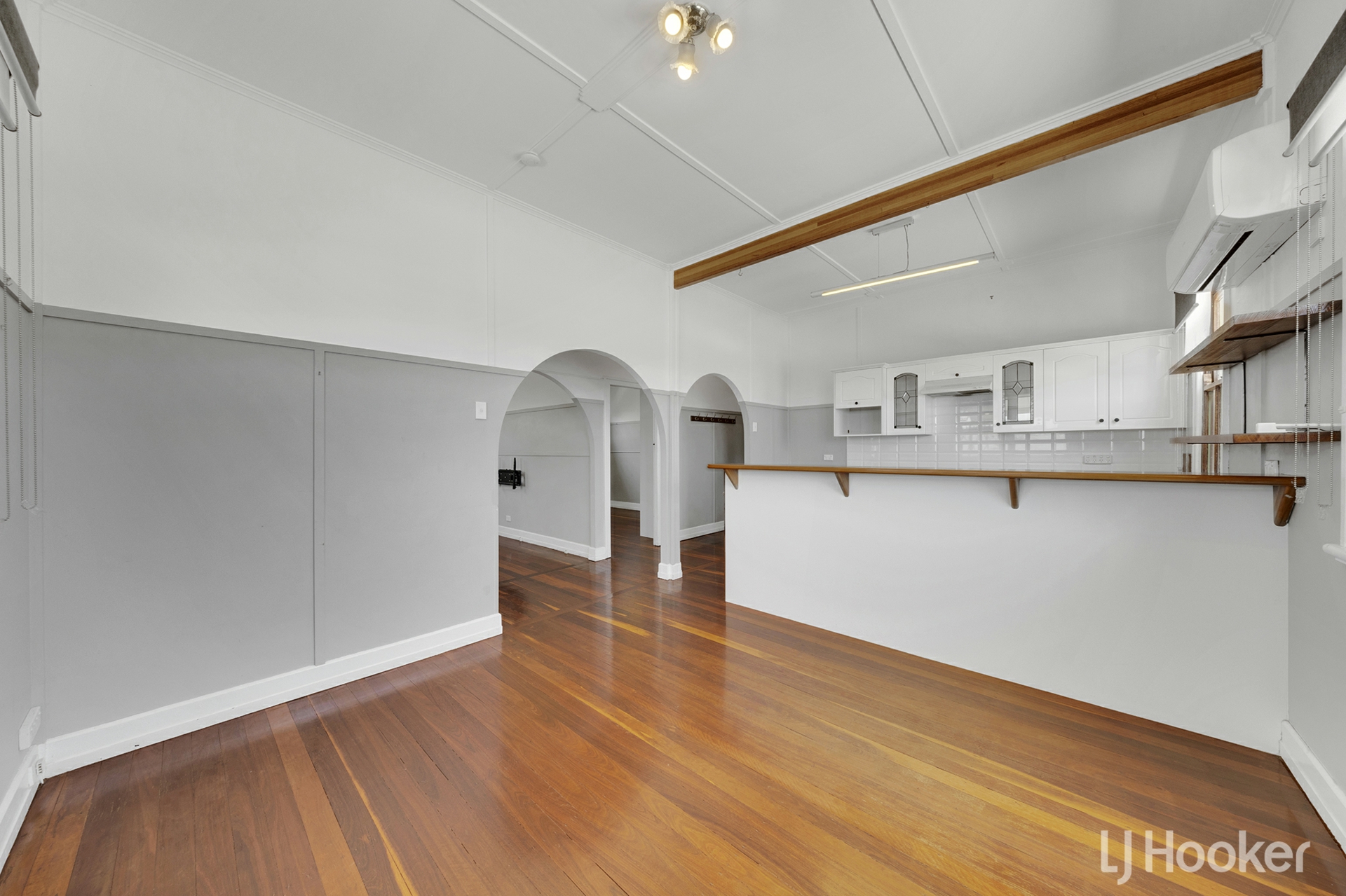 283 Auckland Street — photo 5 of 17