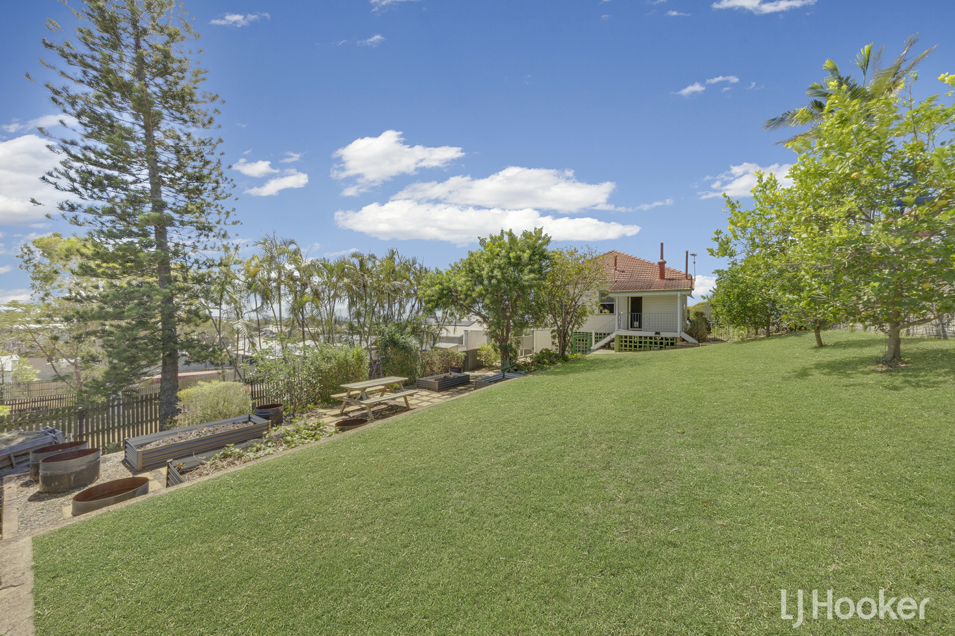 283 Auckland Street — photo 15 of 17