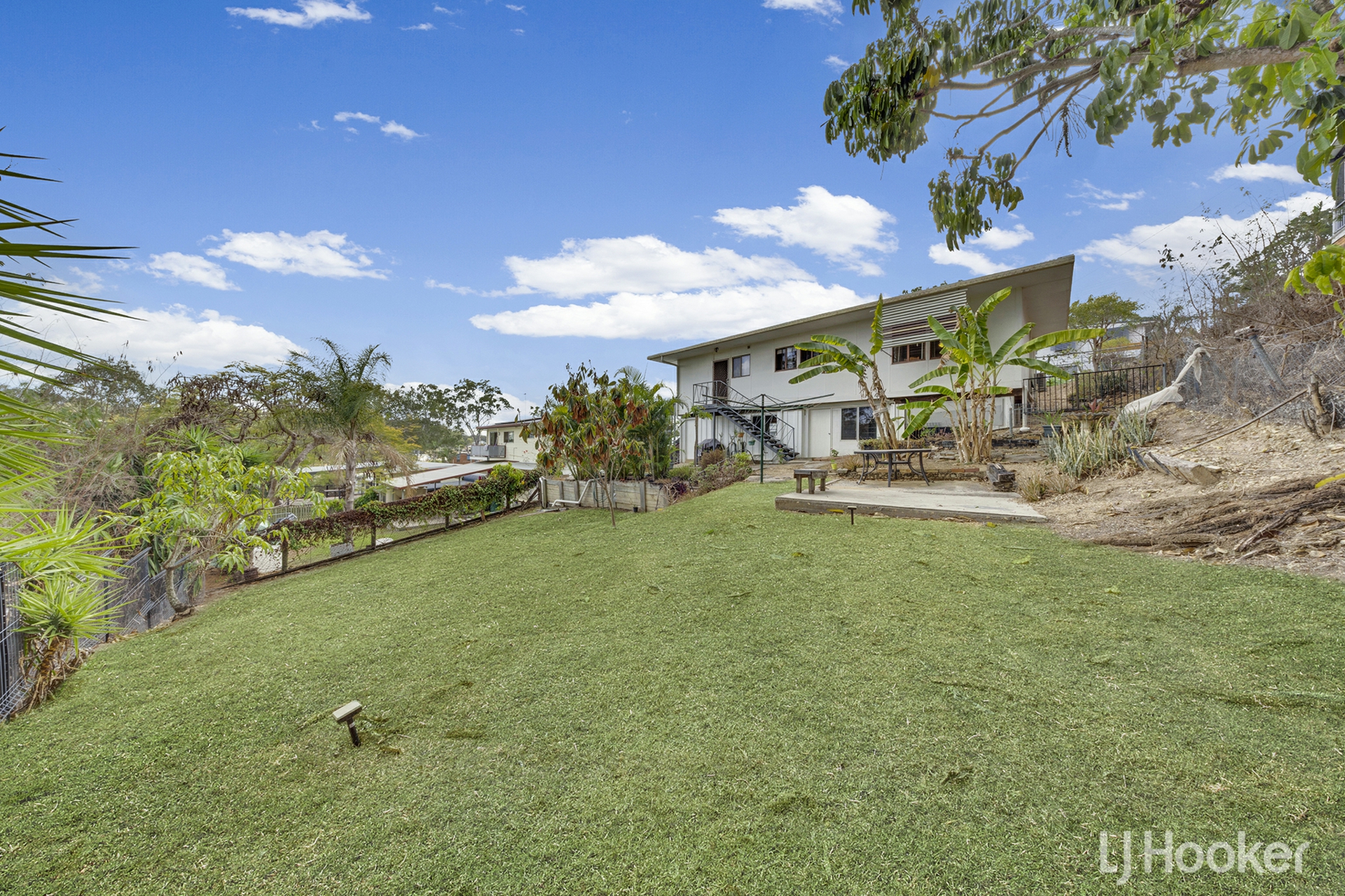 7 Marian Close — photo 12 of 14