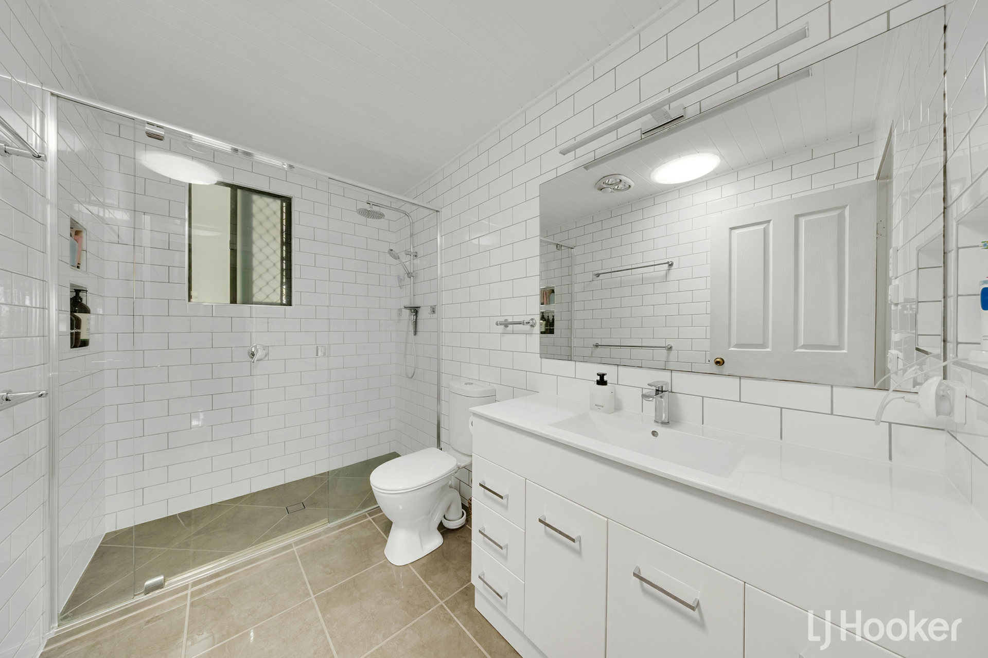 20 Williamson Street — photo 9 of 24