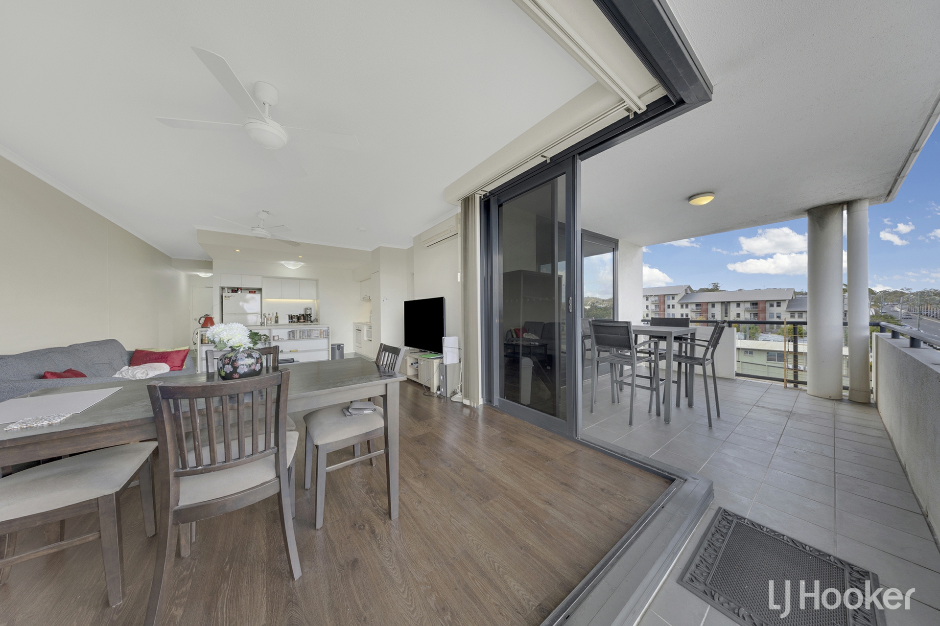 237/75 Central Lane — photo 5 of 12