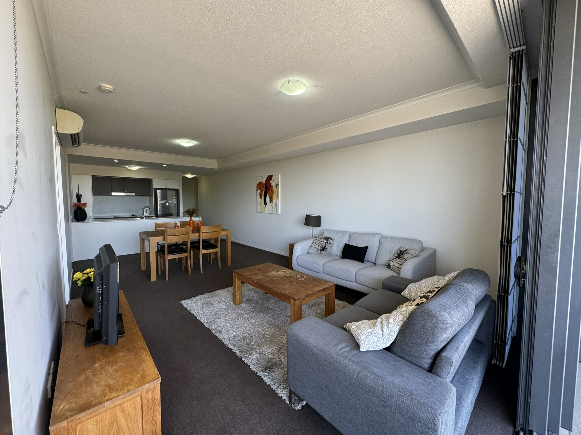124/60 Glenlyon Street — photo 5 of 10