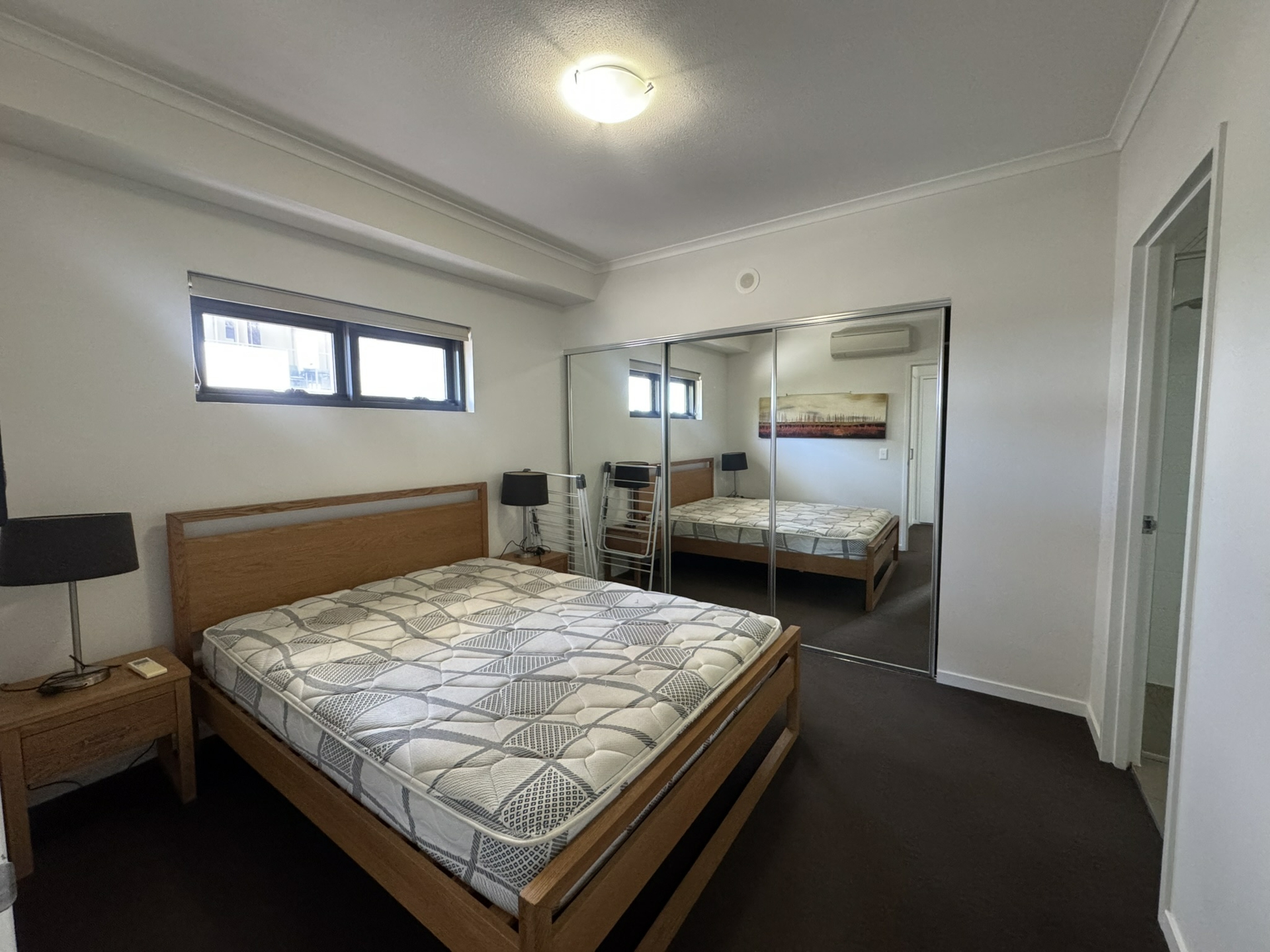 124/60 Glenlyon Street — photo 8 of 10