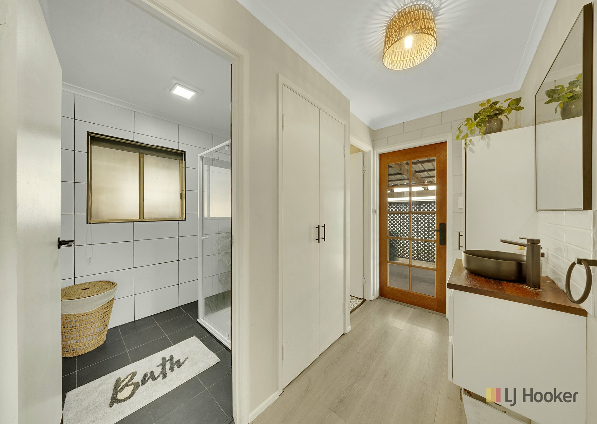 11 Tyson Crescent — photo 10 of 21
