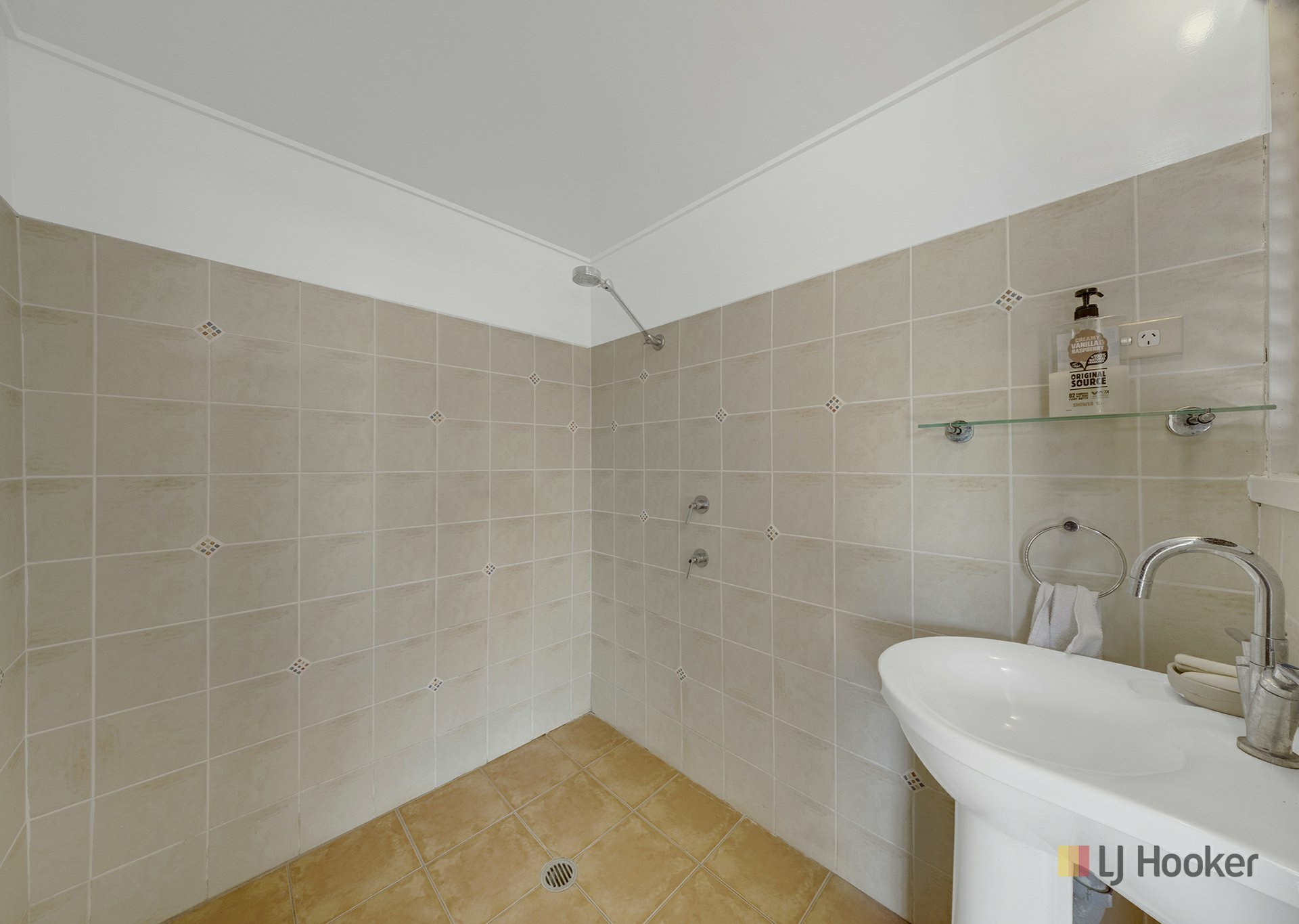 6 Creek Road — photo 11 of 21