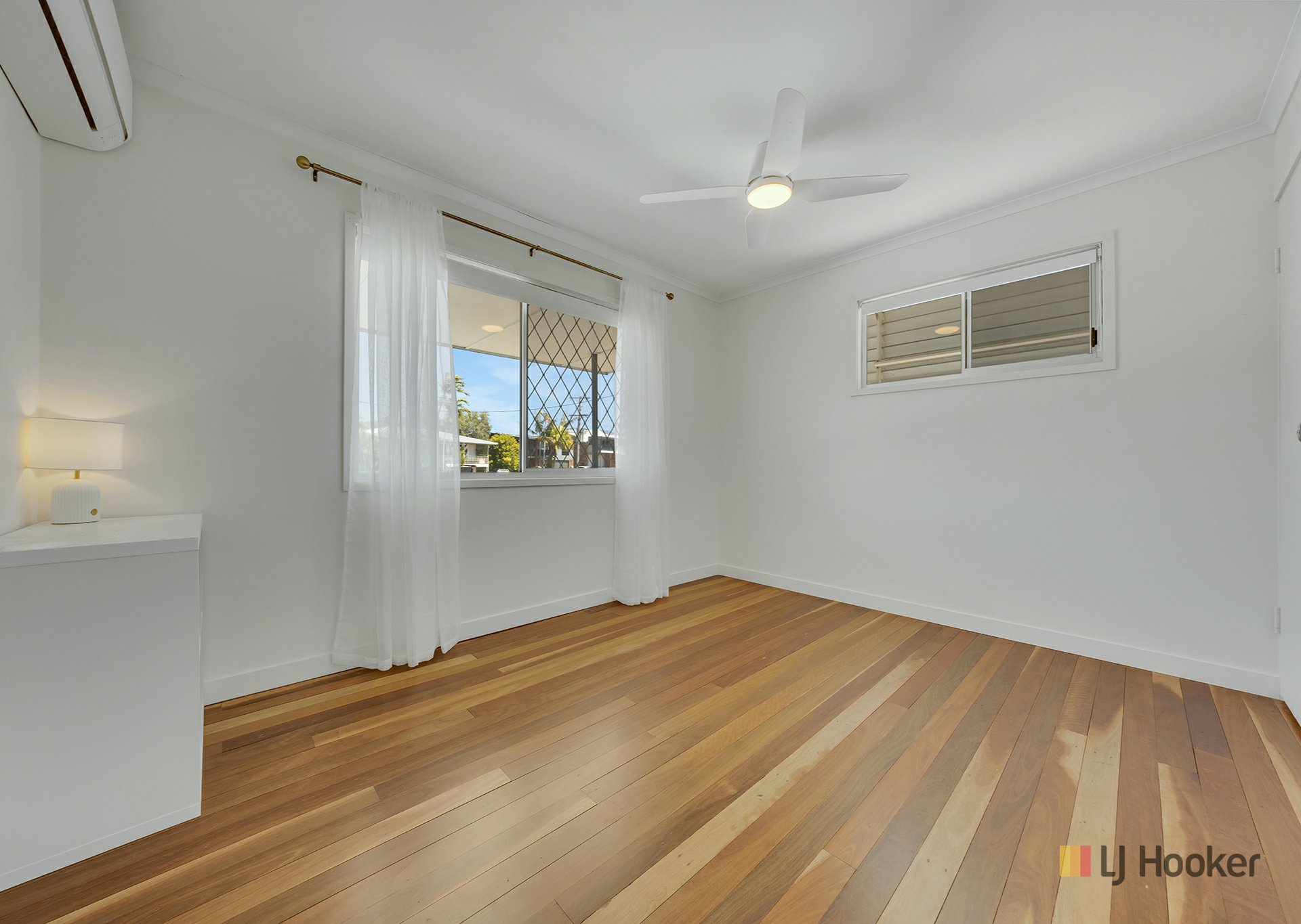 54 Booth Avenue — photo 9 of 23
