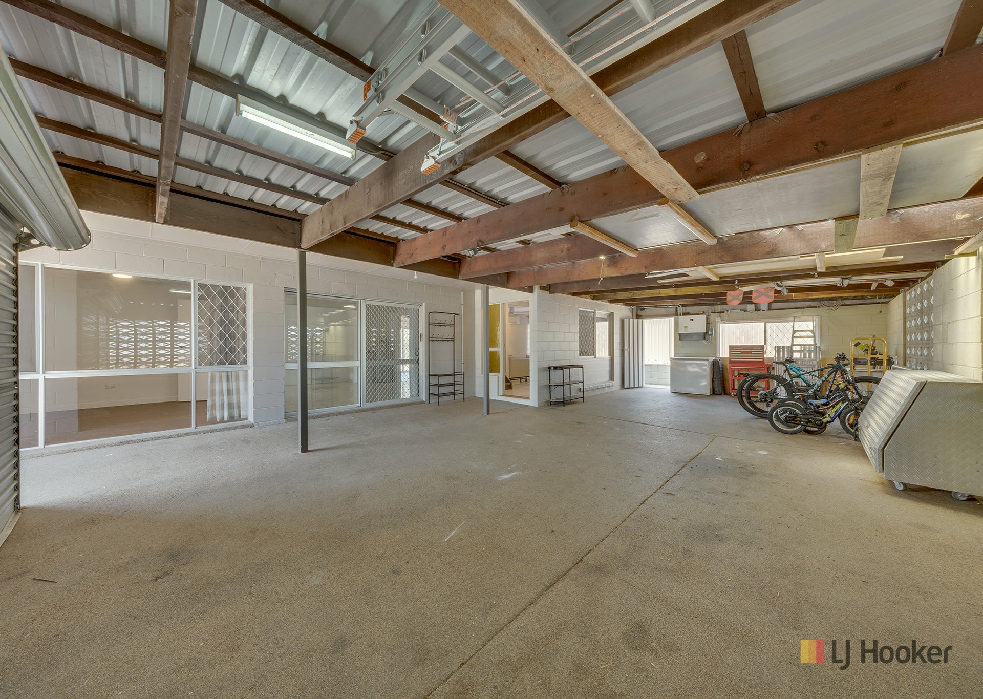 54 Booth Avenue — photo 18 of 23