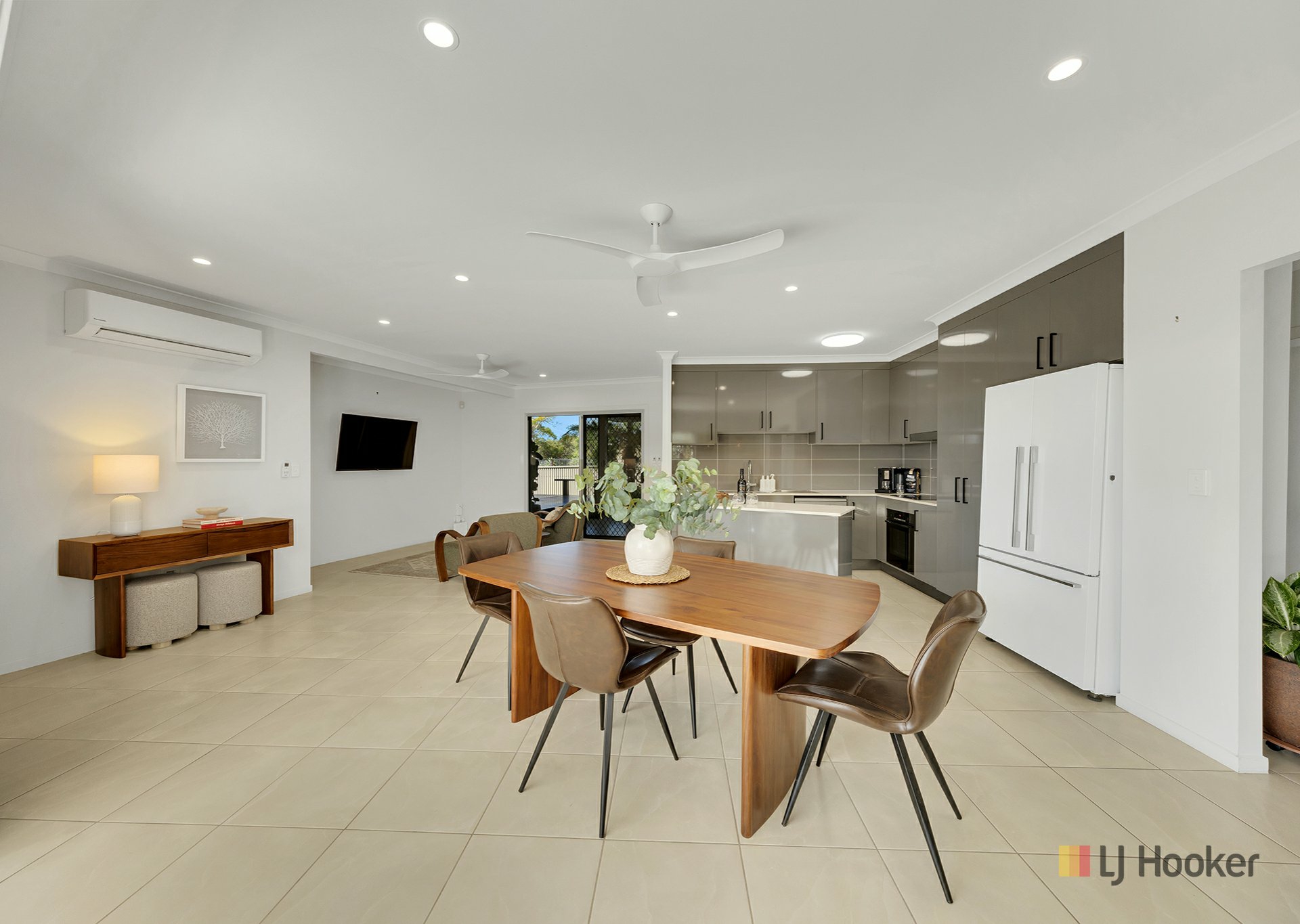 4 Tiller Street — photo 12 of 30