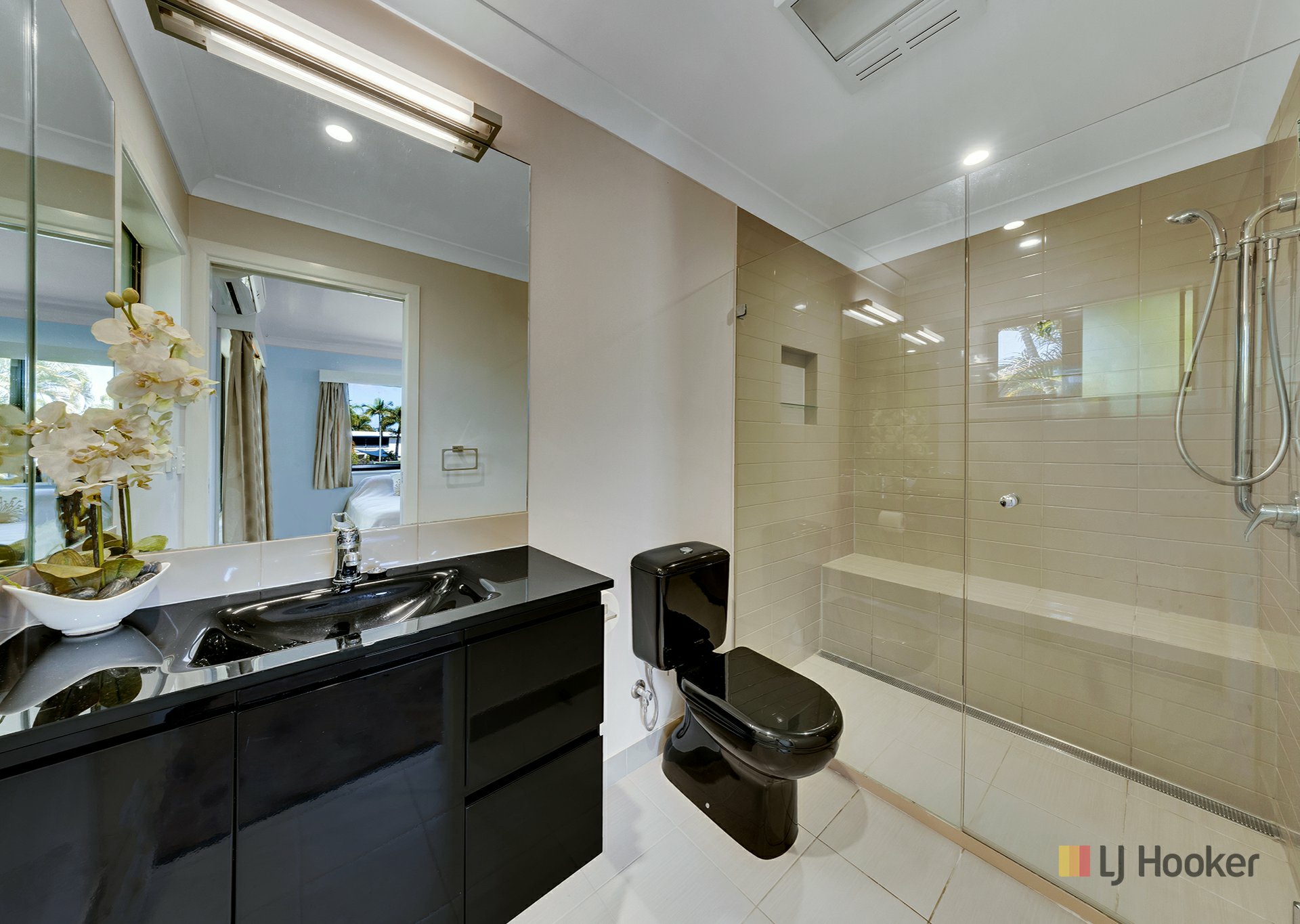 26 Salgado Street — photo 10 of 21