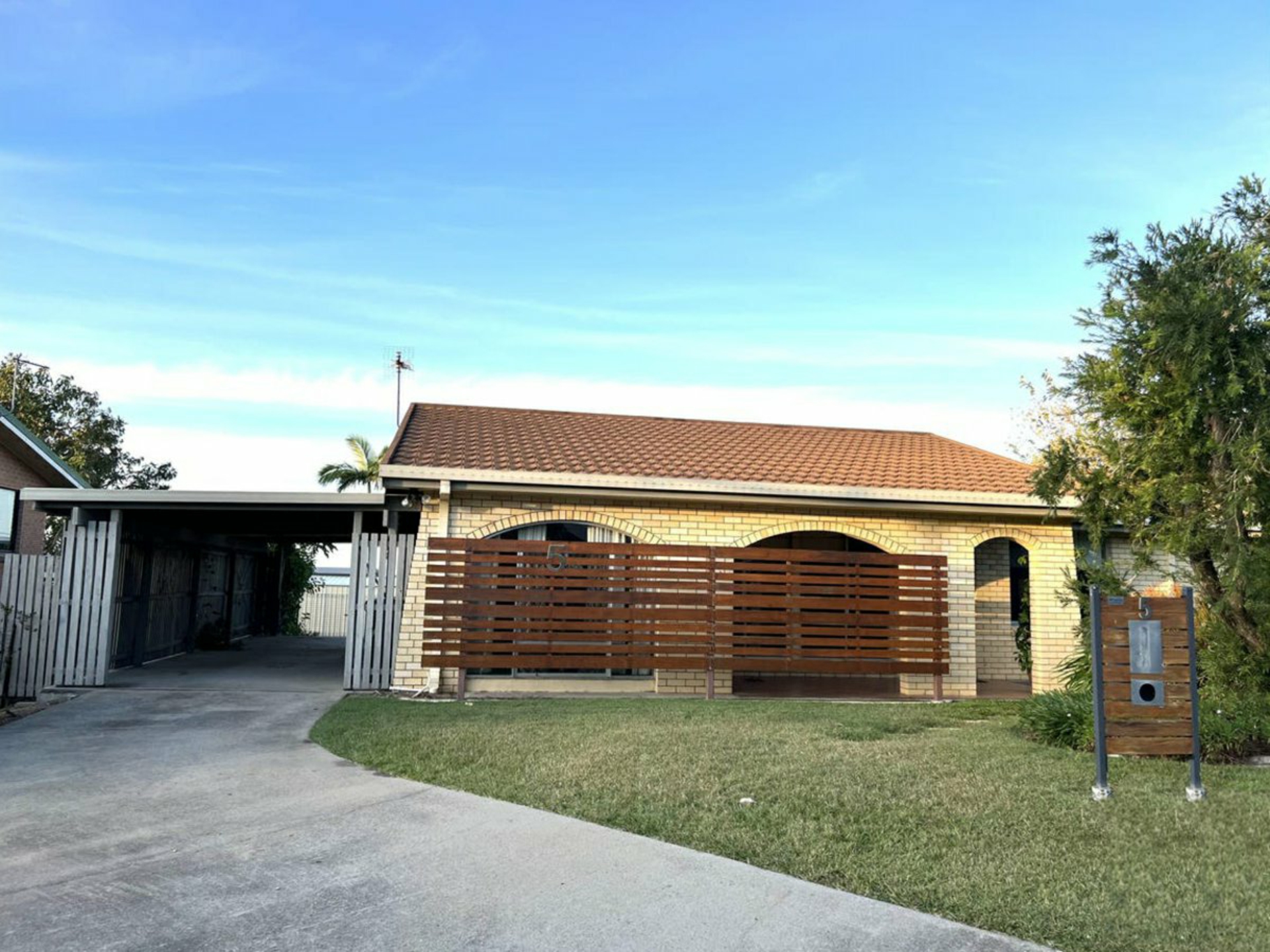 5 Canberra Street — photo from LJ Hooker Boyne | Tannum