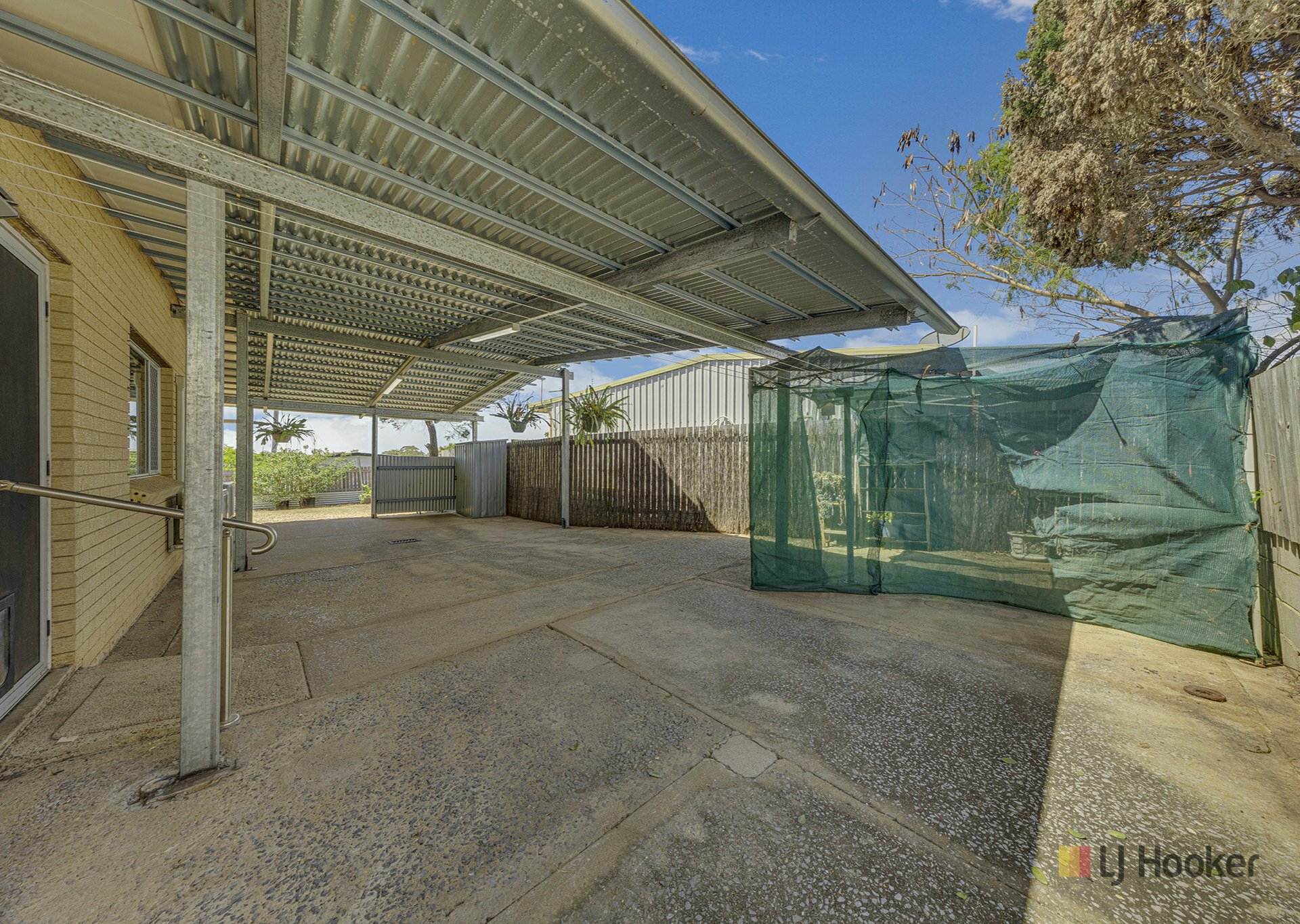 13 Hansen Crescent — photo 14 of 21