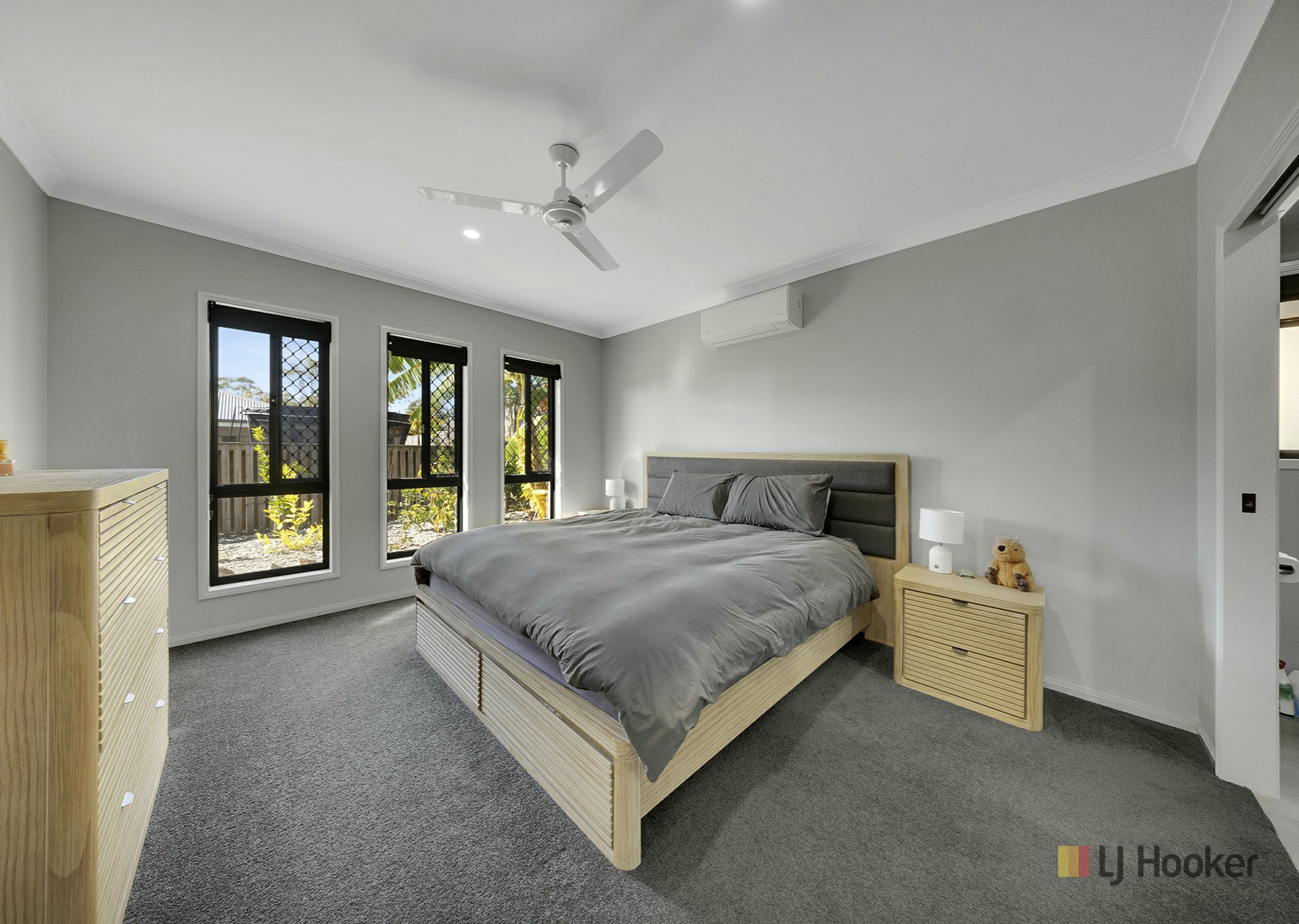 10 Buchanen Street — photo 9 of 21
