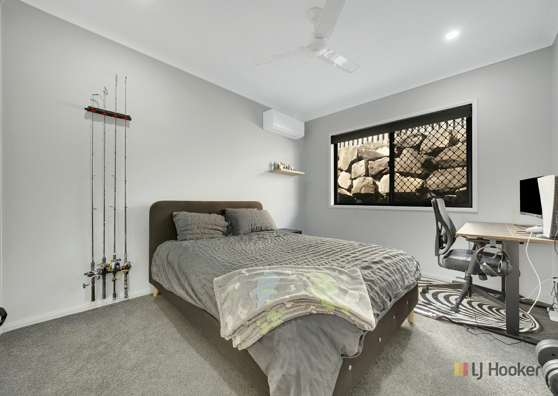 10 Buchanen Street — photo 11 of 21