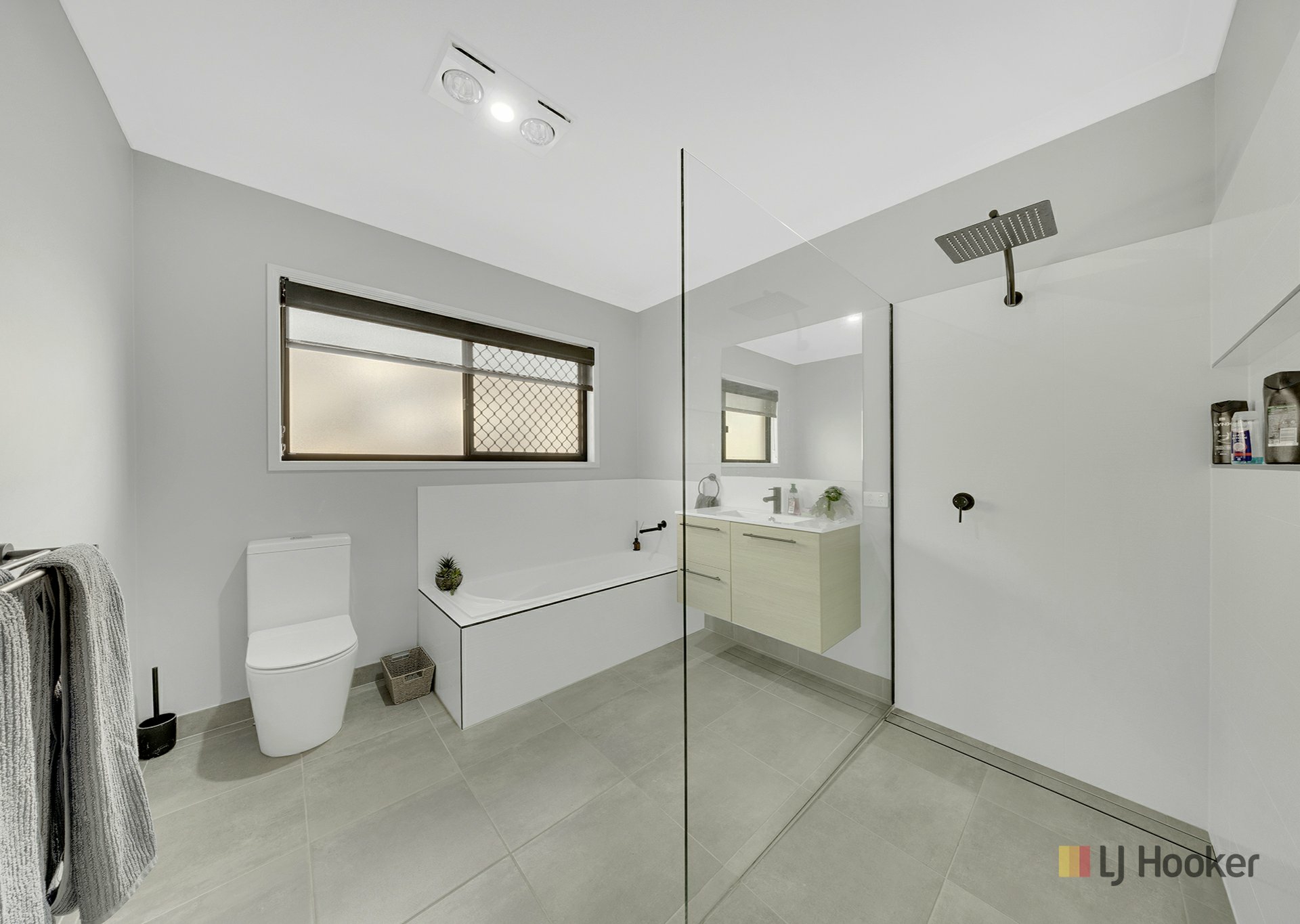 10 Buchanen Street — photo 15 of 21