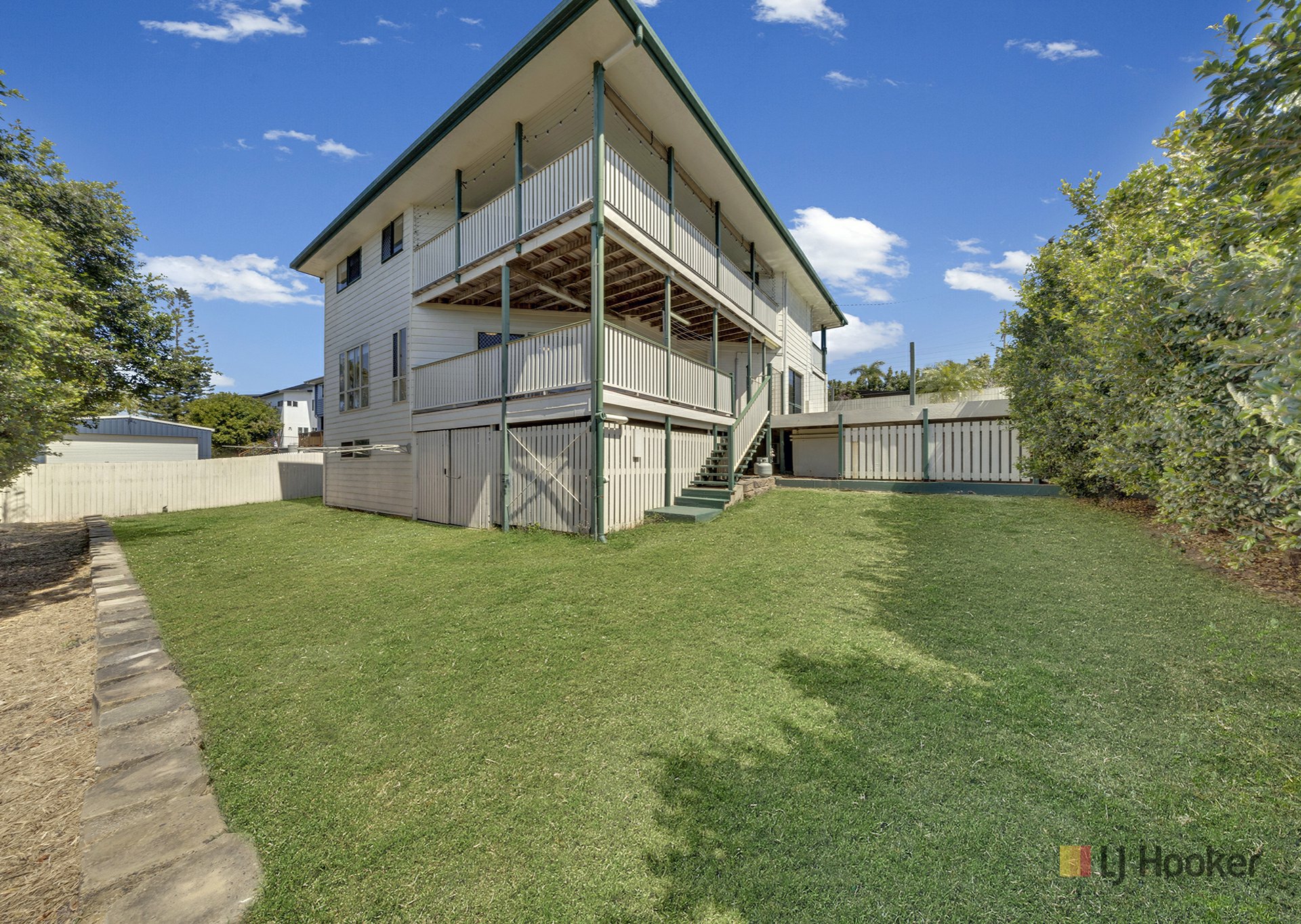 83 Hampton Drive — photo 16 of 25