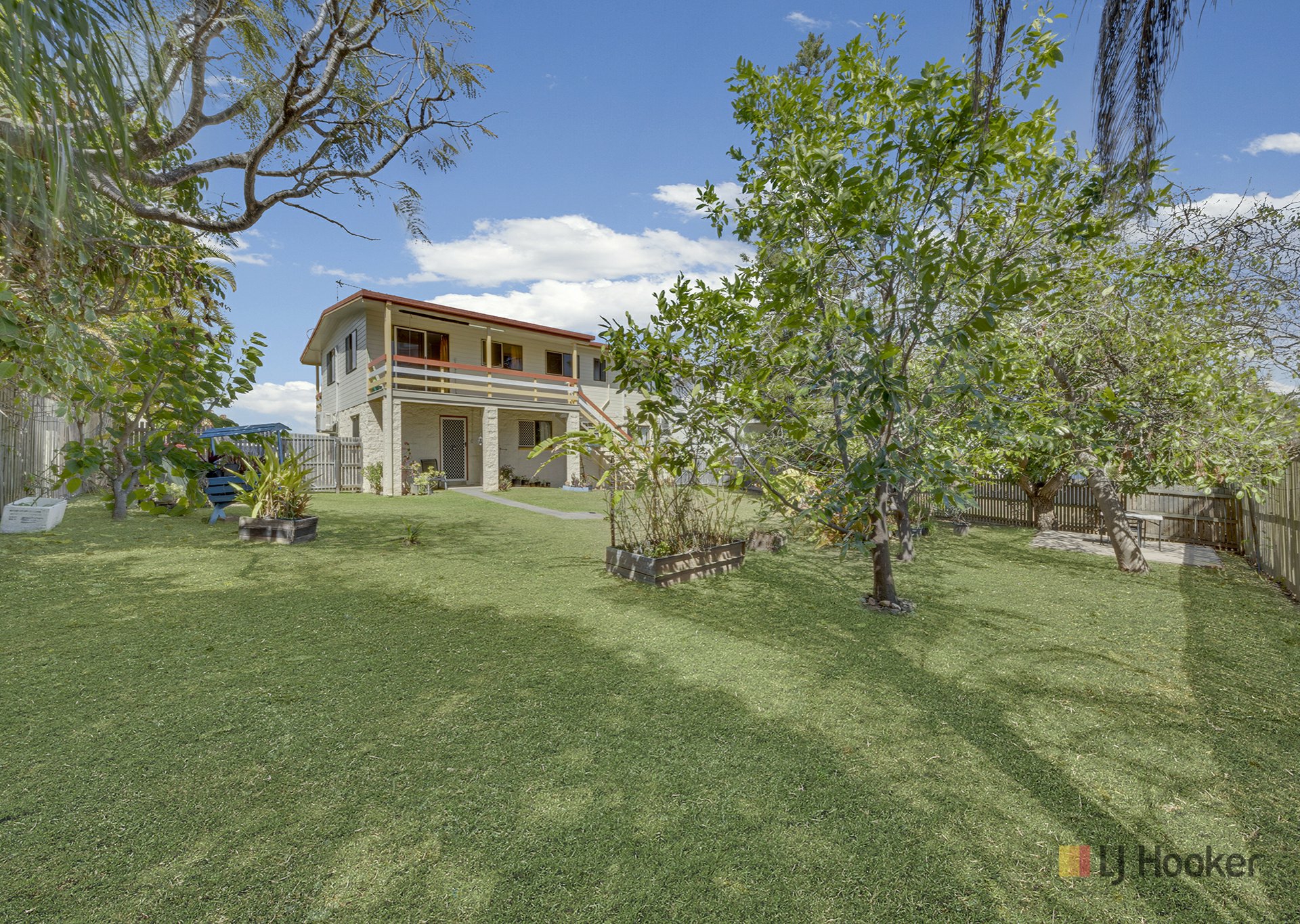89 Hampton Drive — photo 15 of 20