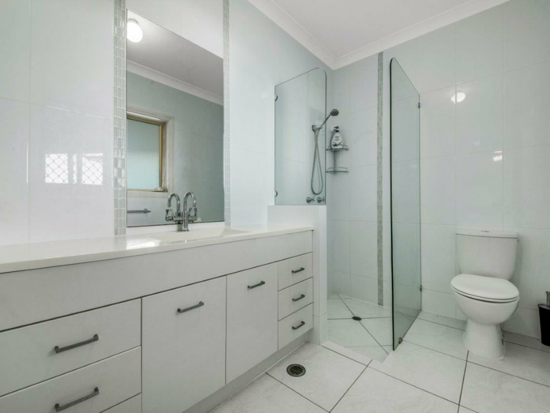 8 Graham Street — photo 18 of 24
