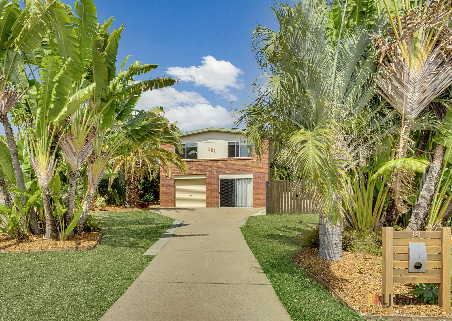 121 Tarcoola Drive — photo from LJ Hooker Boyne | Tannum