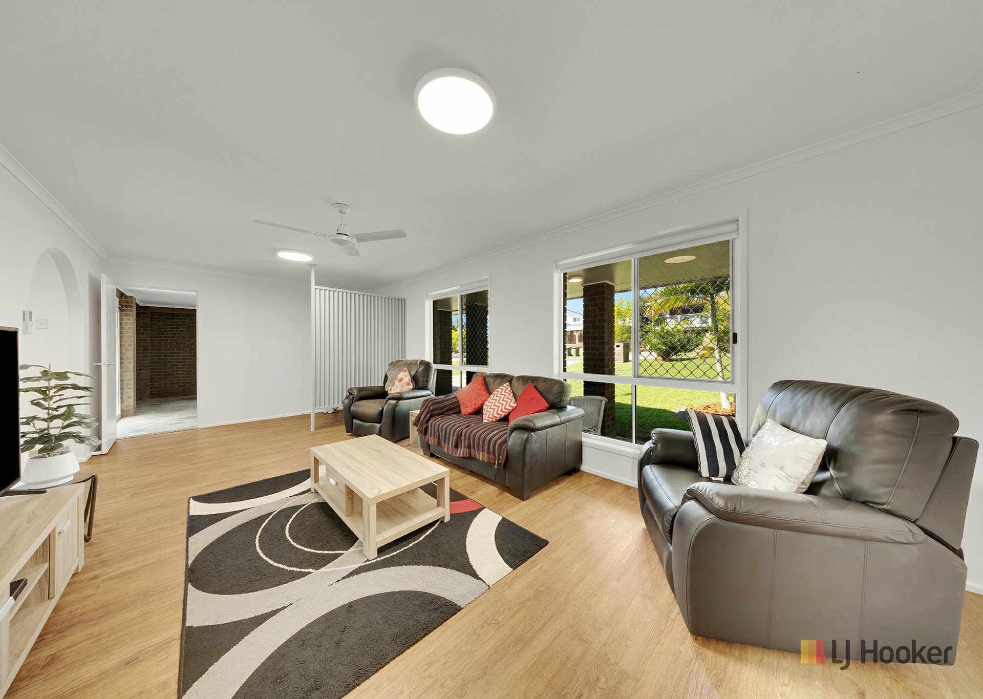 17 Wedge Street — photo 4 of 19