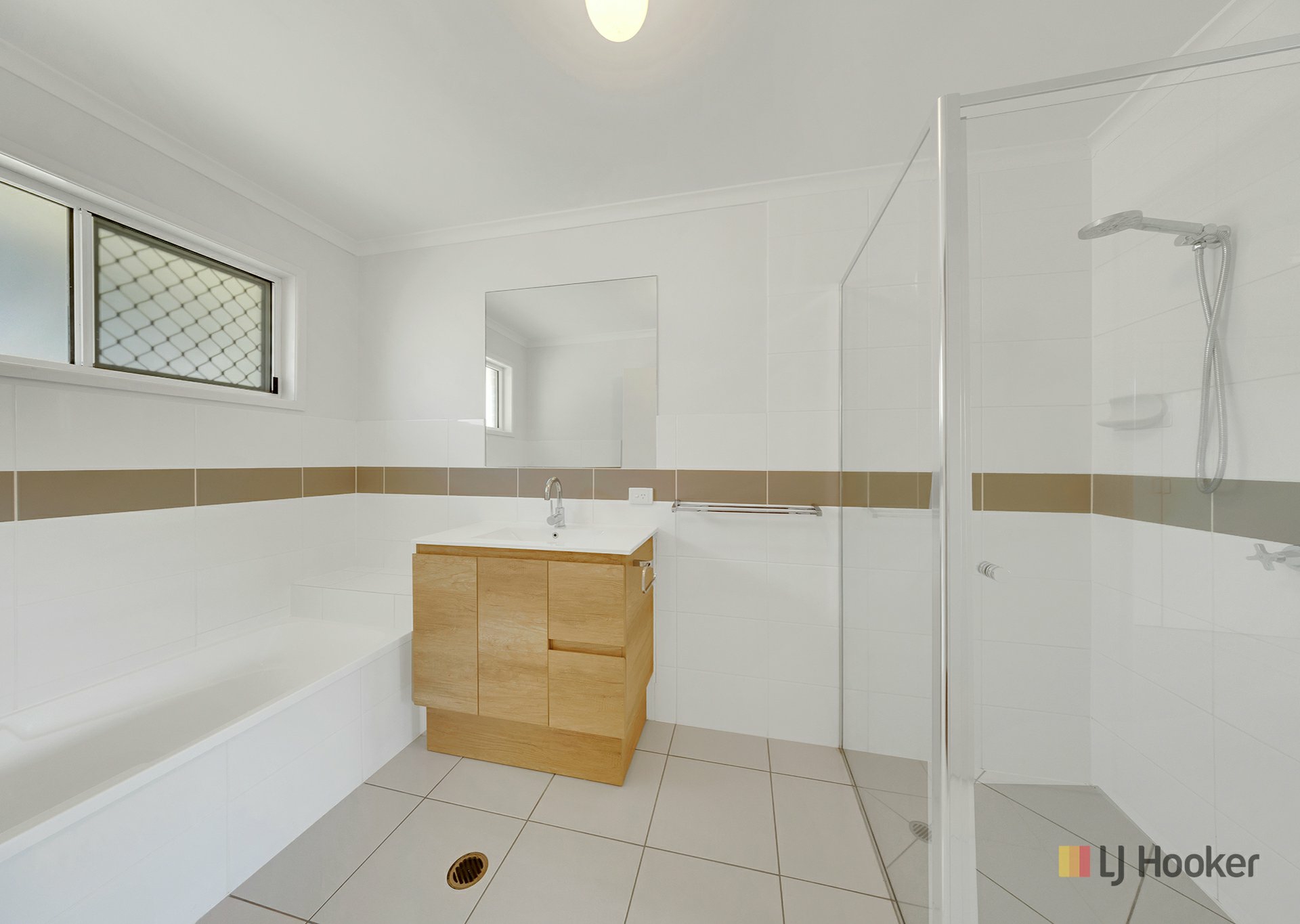 17 Wedge Street — photo 11 of 19