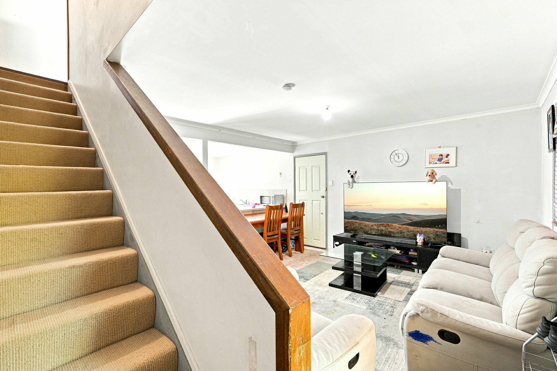 Unit 37/111 Kingston Road — photo 5 of 17