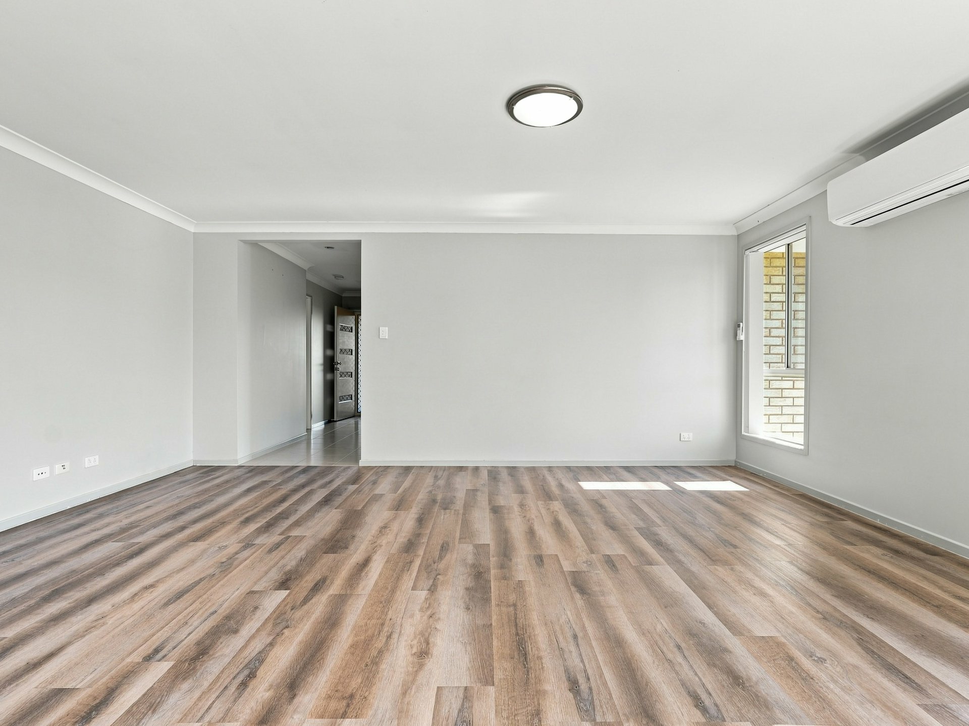 14 Cordeaux Crescent — photo 15 of 26