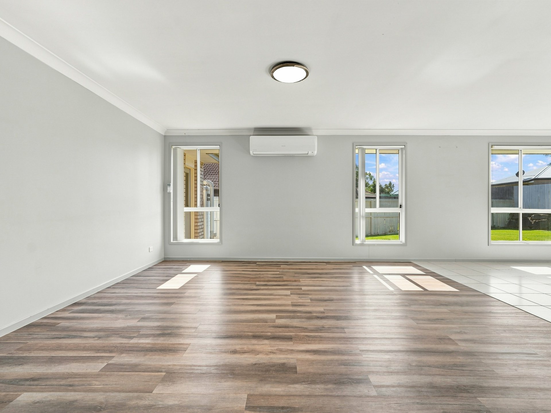 14 Cordeaux Crescent — photo 16 of 26