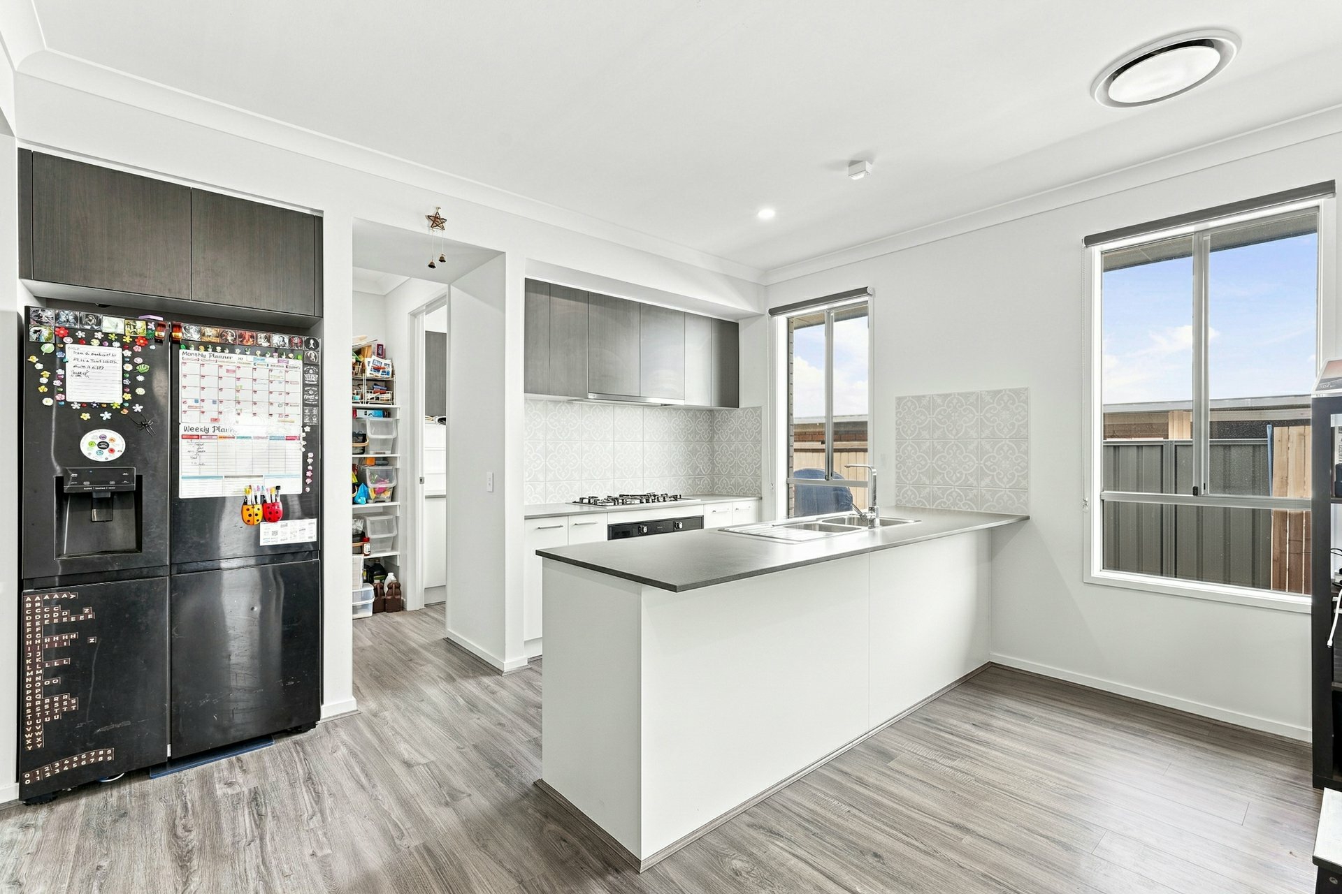 17 Nive Road — photo 7 of 21