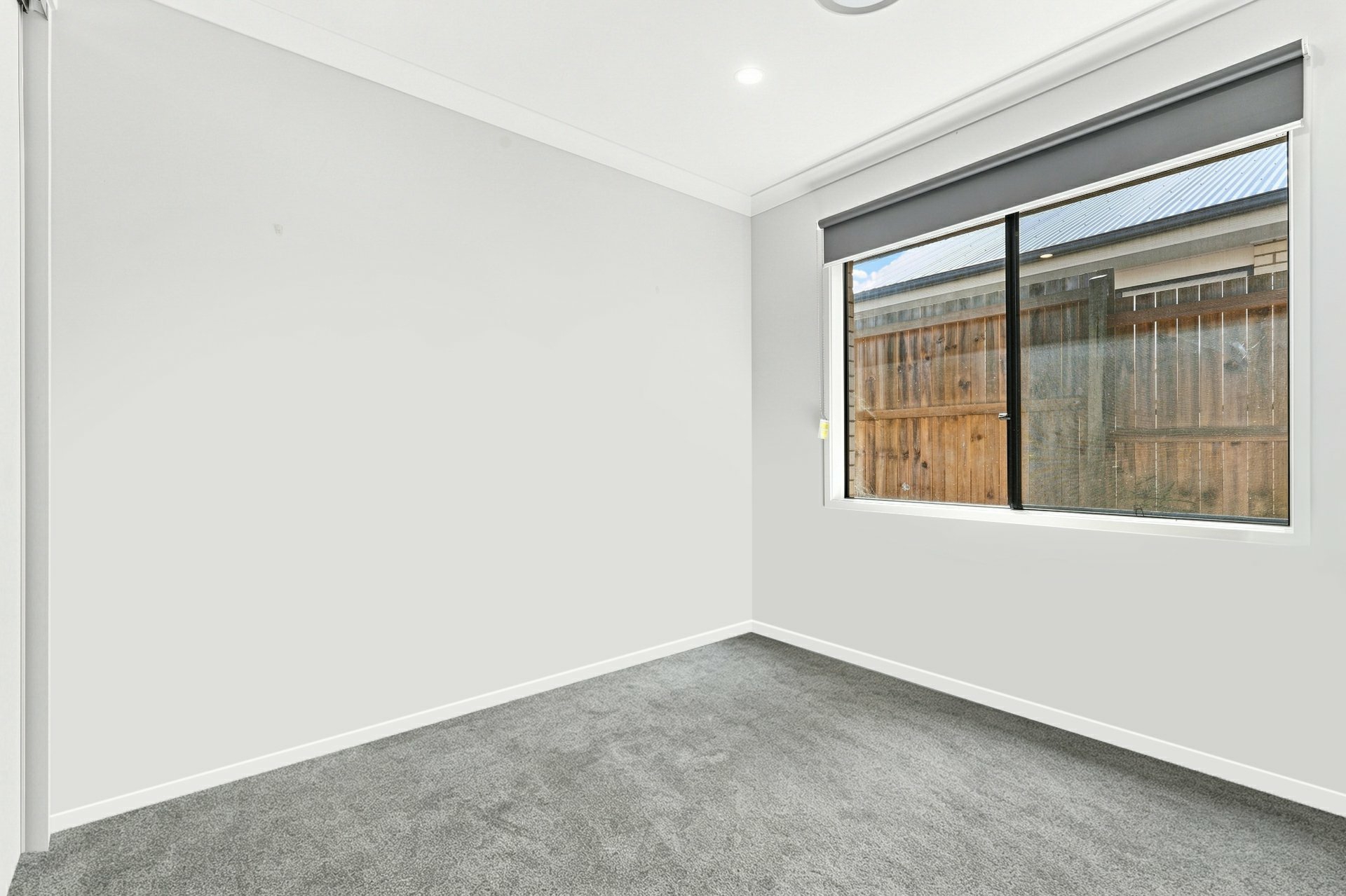 17 Nive Road — photo 12 of 21
