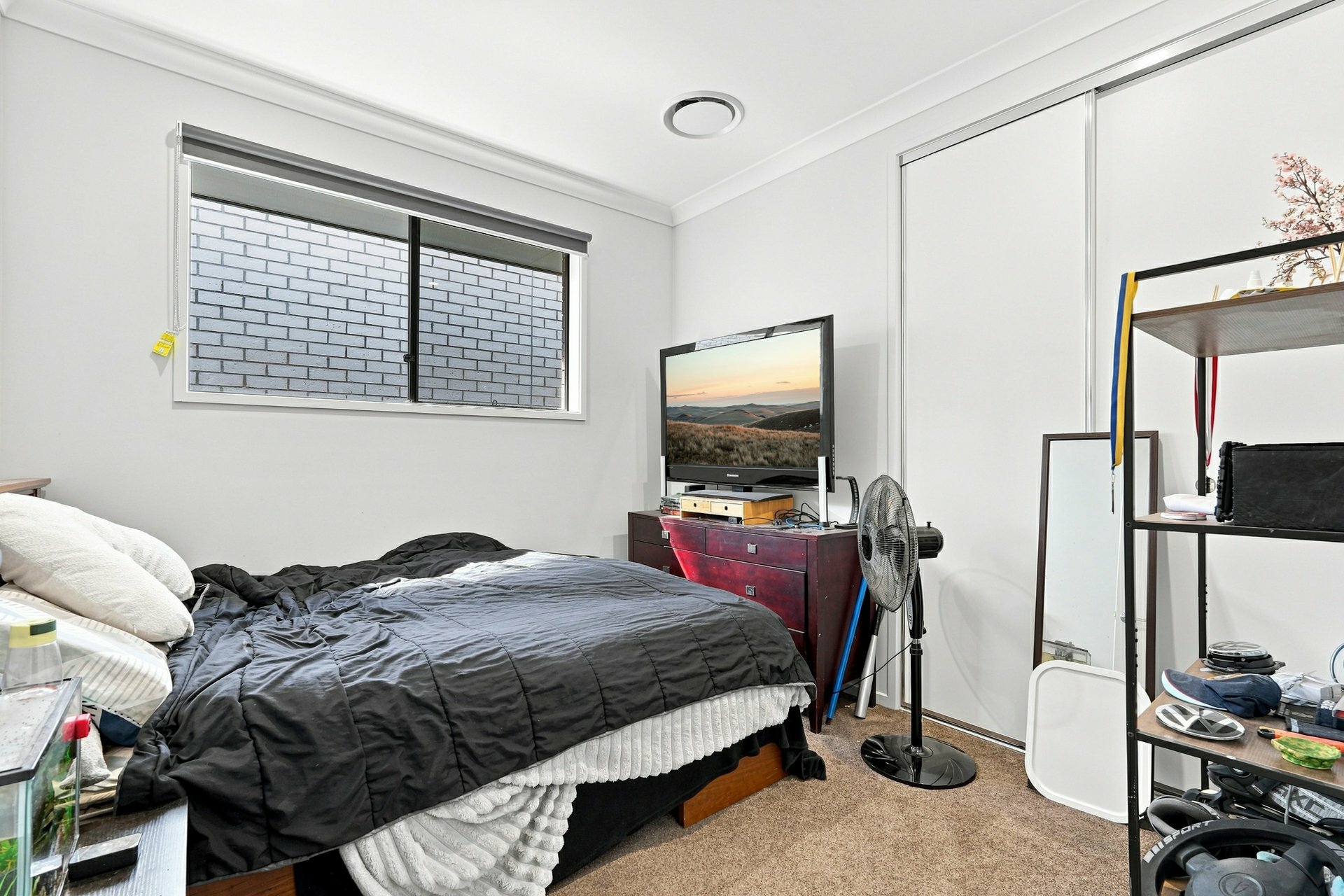 17 Nive Road — photo 13 of 21