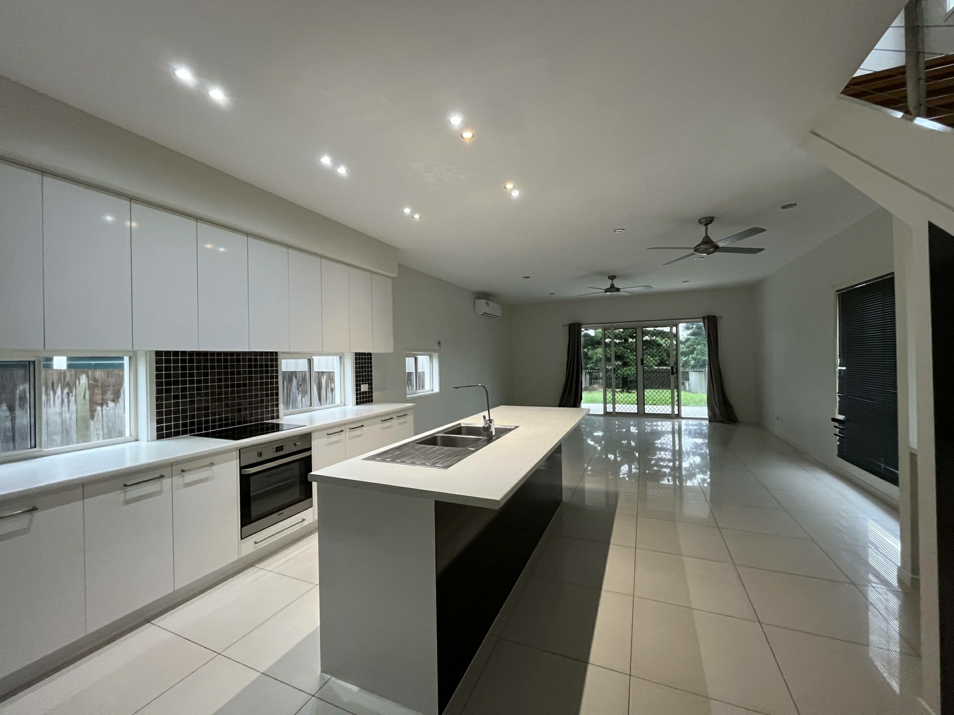 6 Willow Road West — photo from LJ Hooker Browns Plains