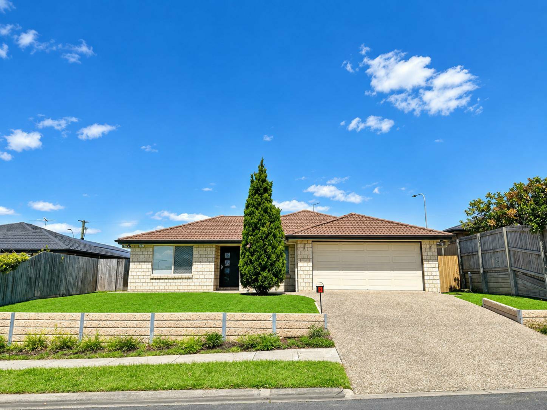 8 Thames Drive — photo 14 of 14