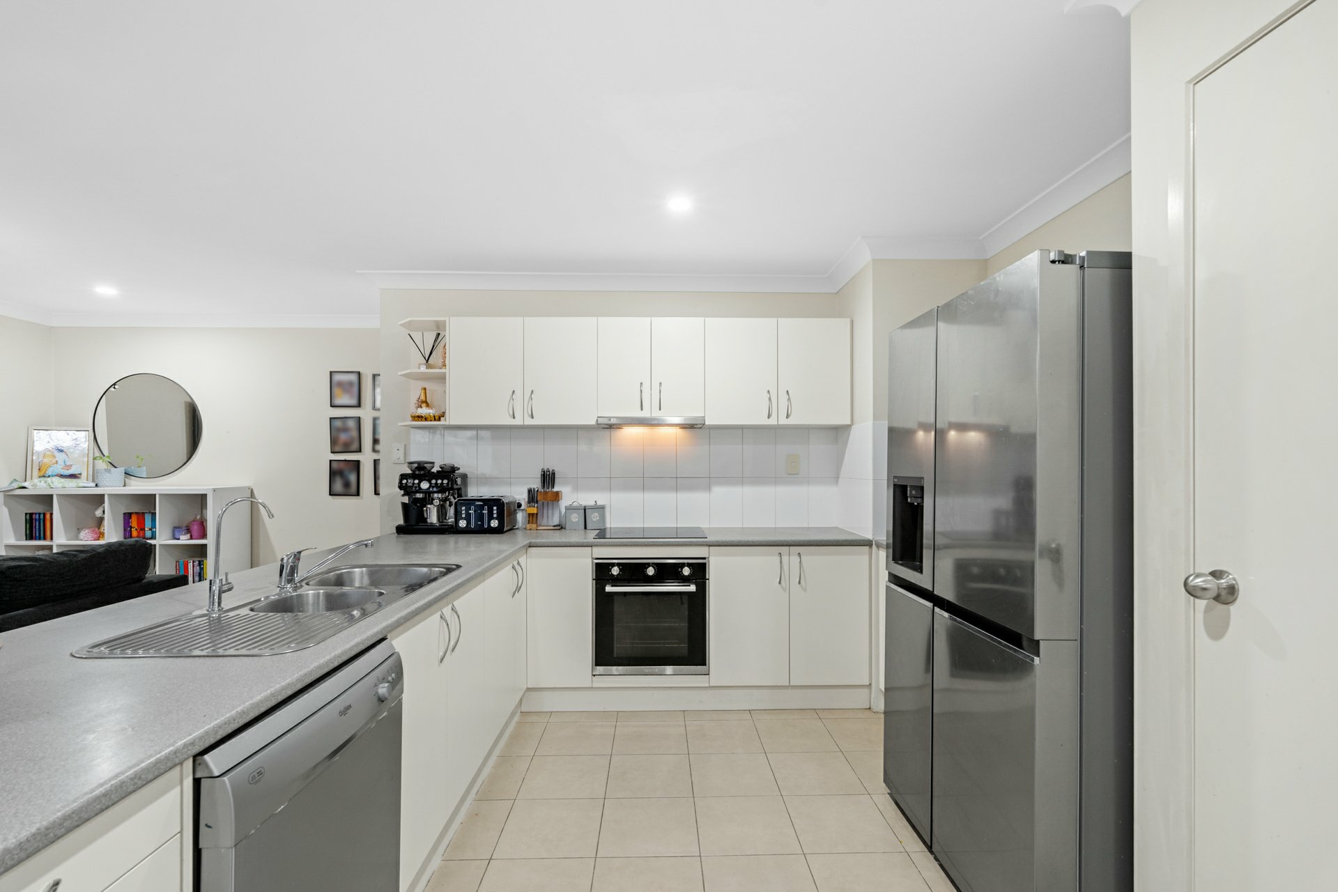 Unit 11/7 Short Street — photo 7 of 29