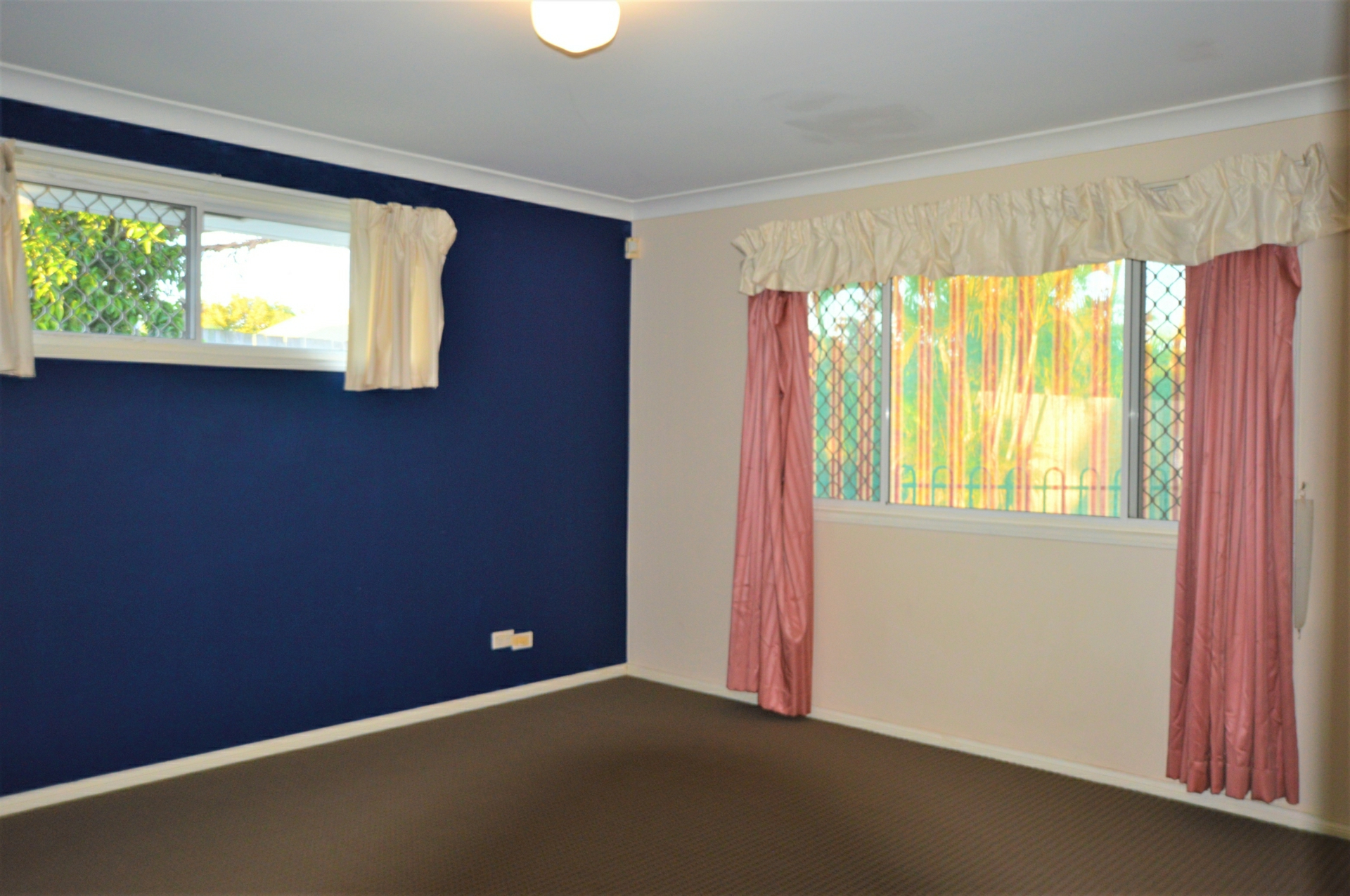 17 Solandra Crescent — photo 11 of 17