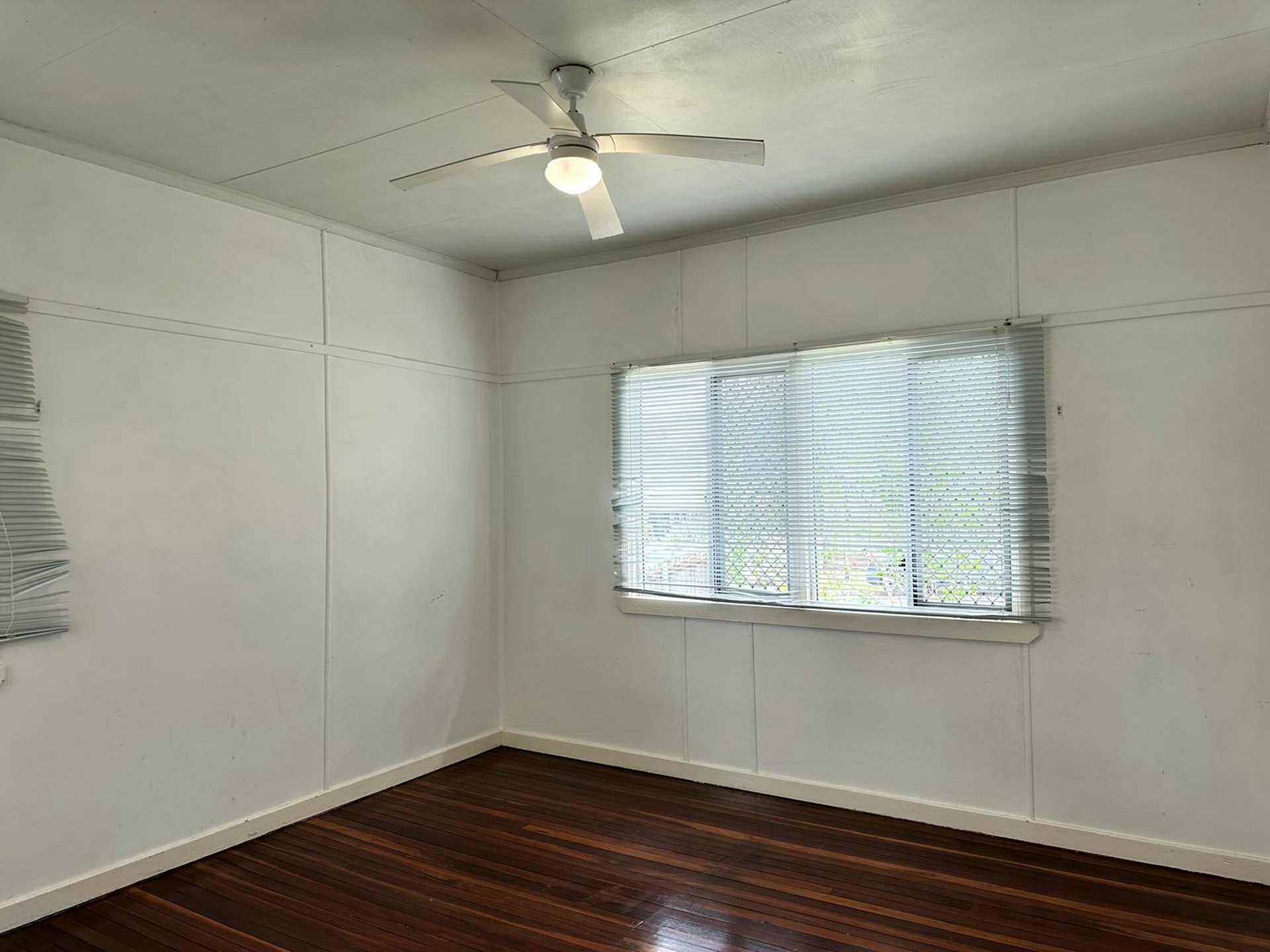 25 Ferricks Street — photo 8 of 14