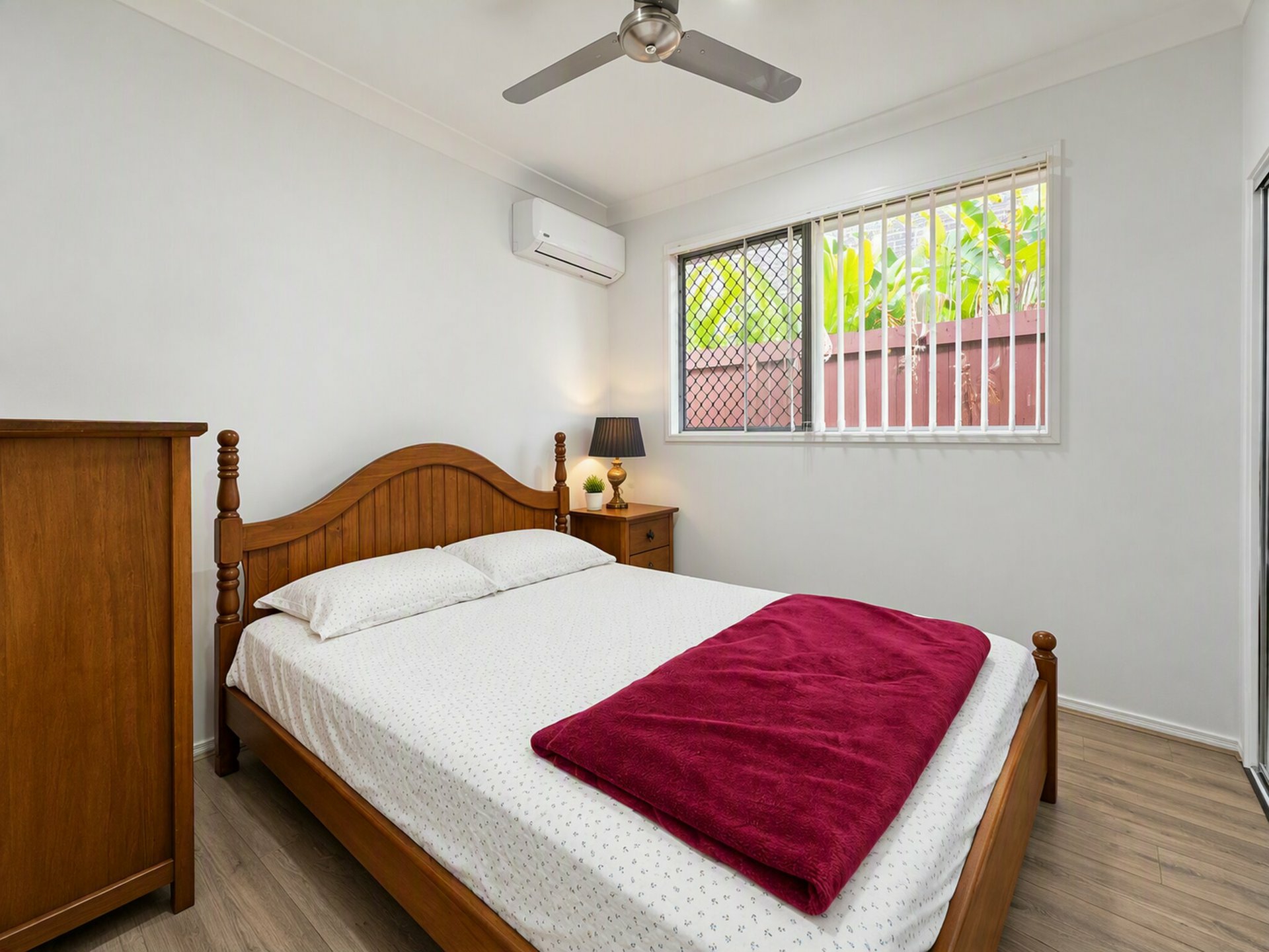 48 Valance Street — photo 8 of 13