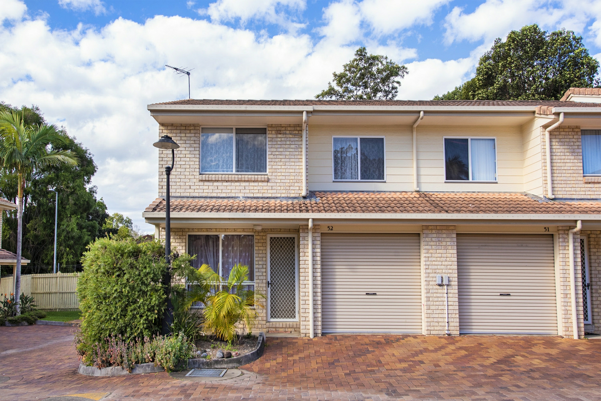 Unit 52/15 Vitko Street — photo from LJ Hooker Browns Plains