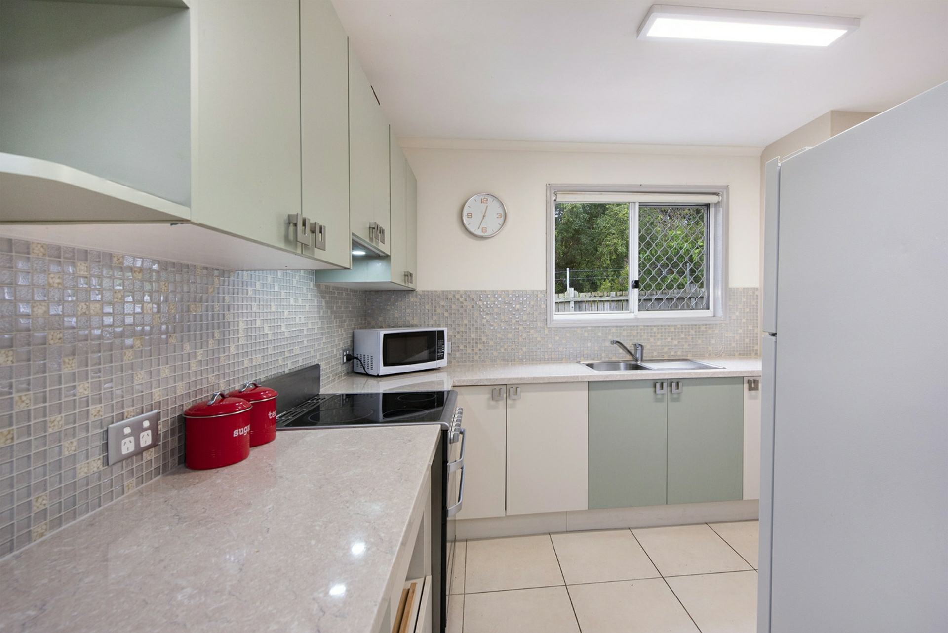 Unit 52/15 Vitko Street — photo 3 of 12