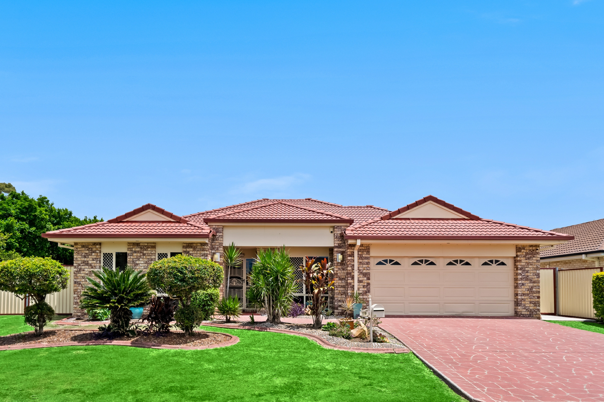 19 Links Avenue — photo from LJ Hooker