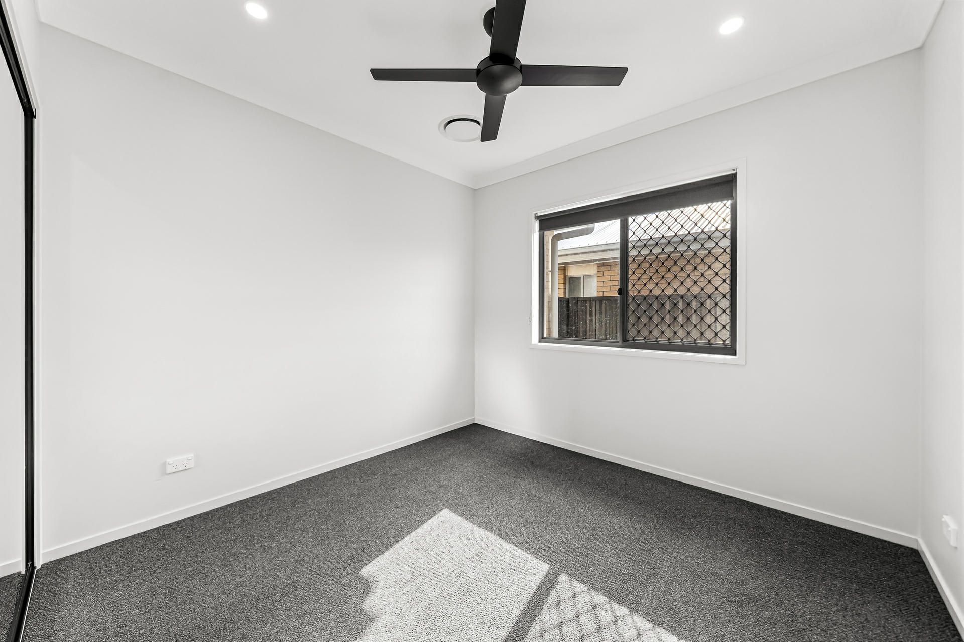23/53 Crossacres Street — photo 11 of 19