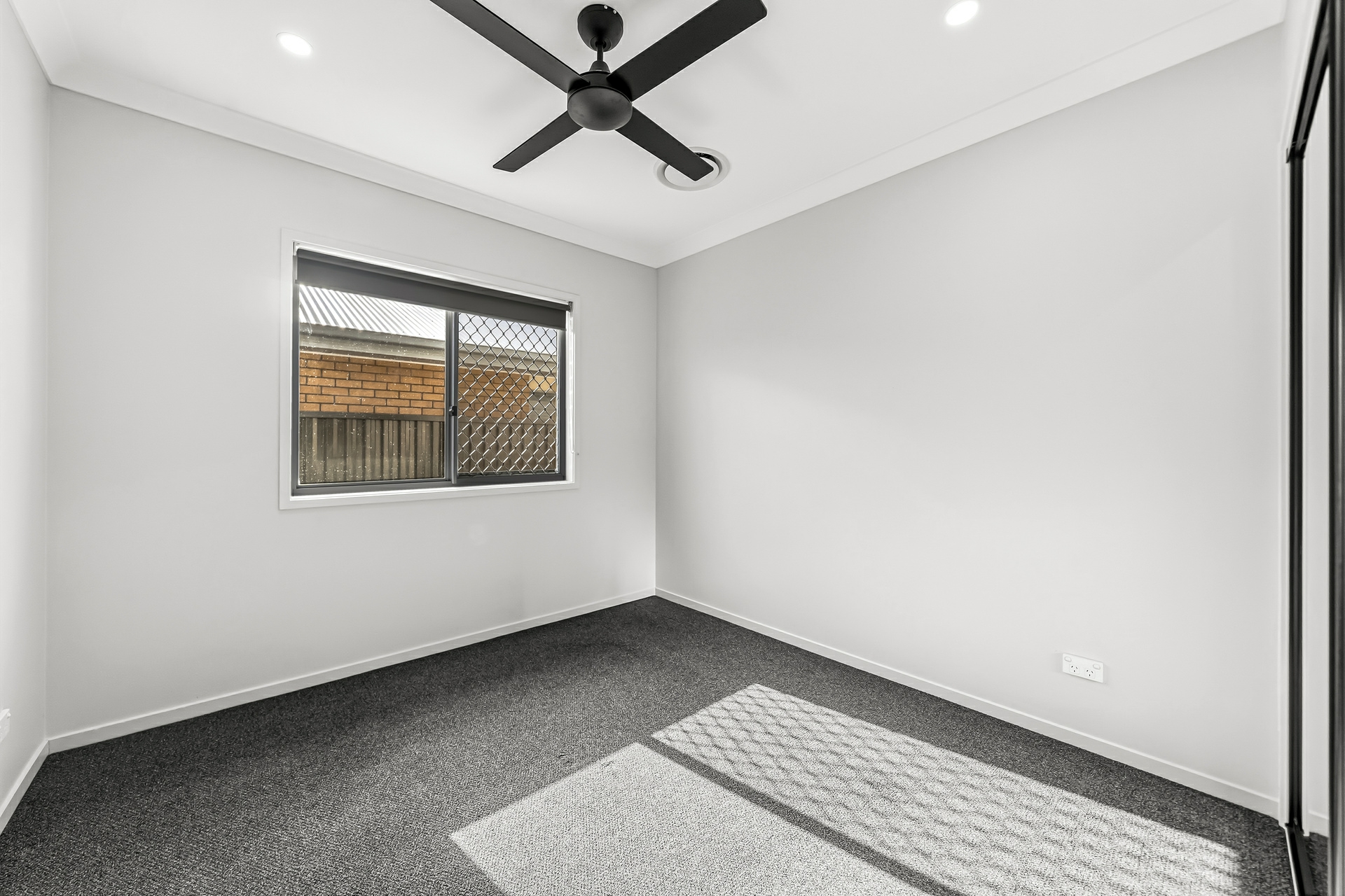 23/53 Crossacres Street — photo 13 of 19