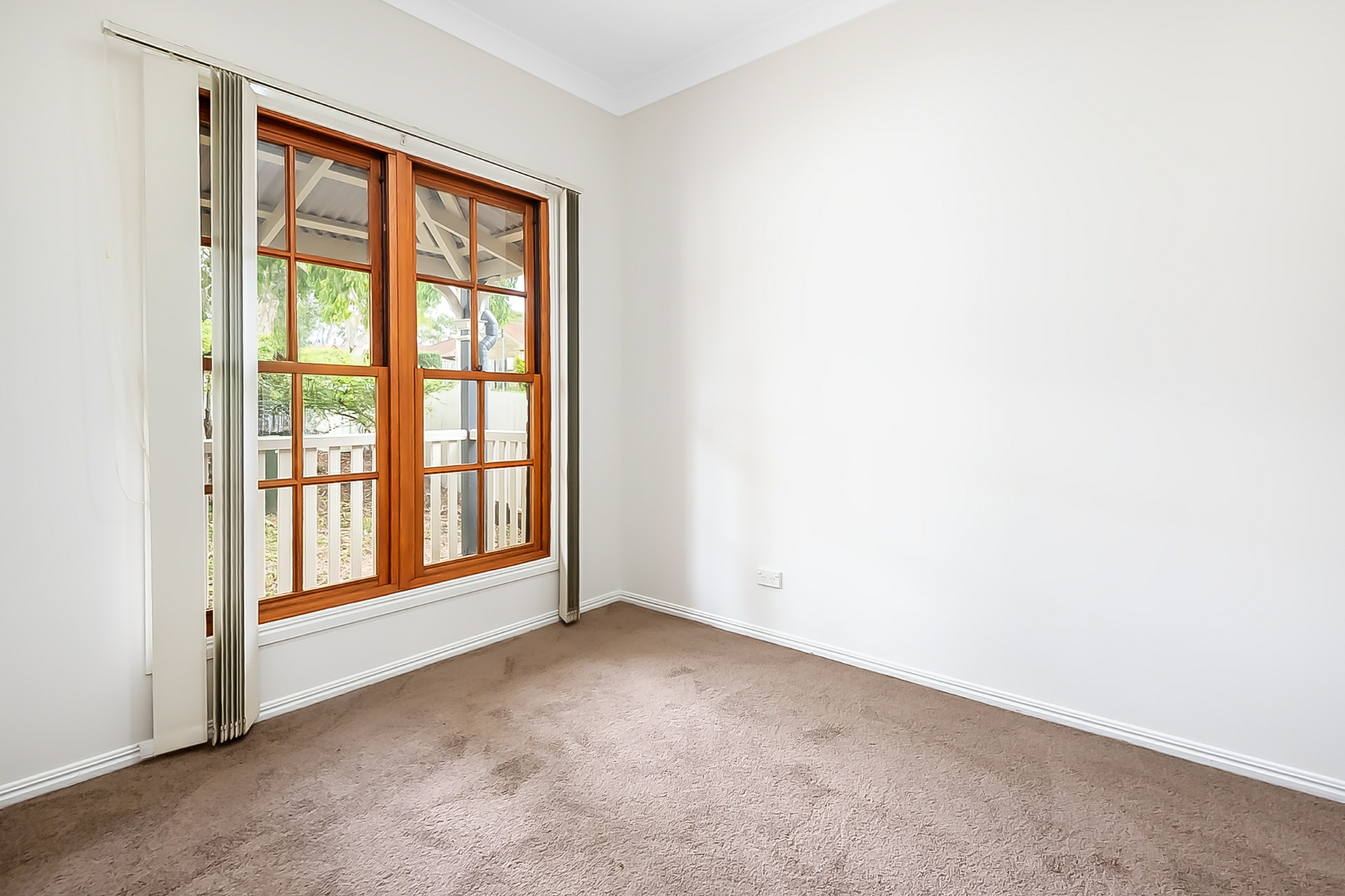 58 St James Street — photo 3 of 12