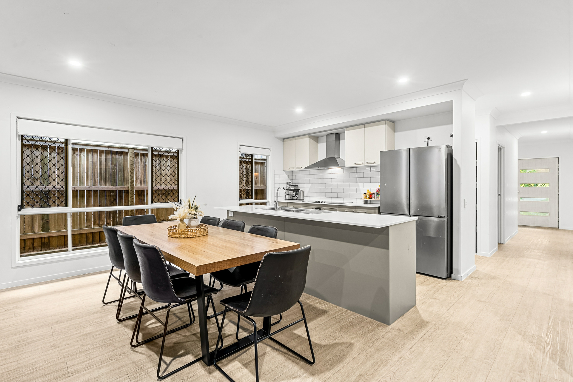 24 Atlantic Place — photo 3 of 12