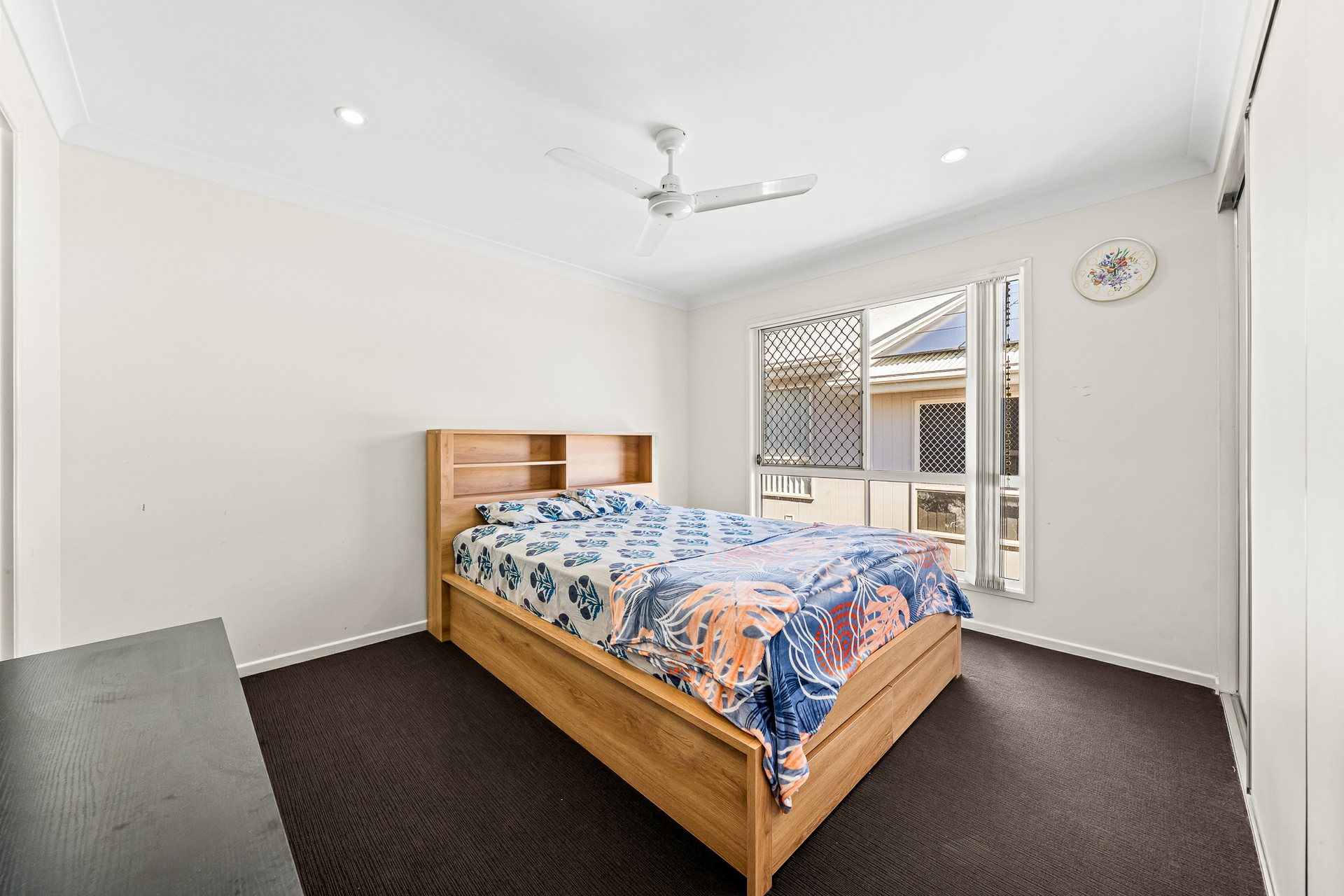 10/15 Grandly Street — photo 13 of 18