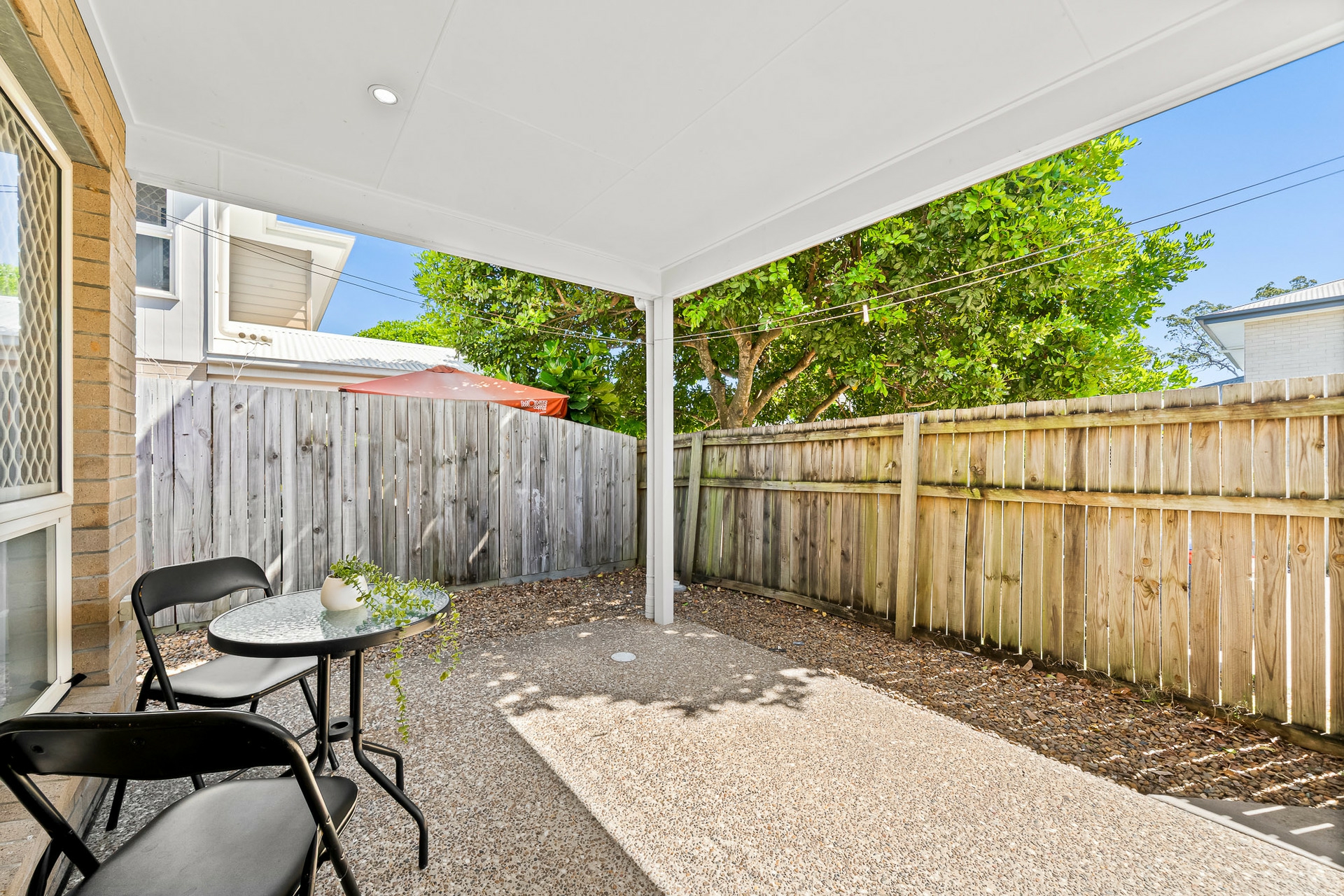 10/15 Grandly Street — photo 17 of 18