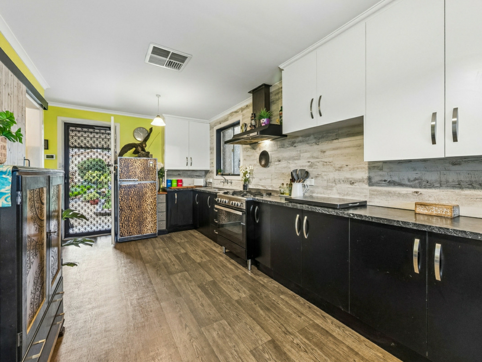 26 Barnabas Crescent — photo 6 of 20