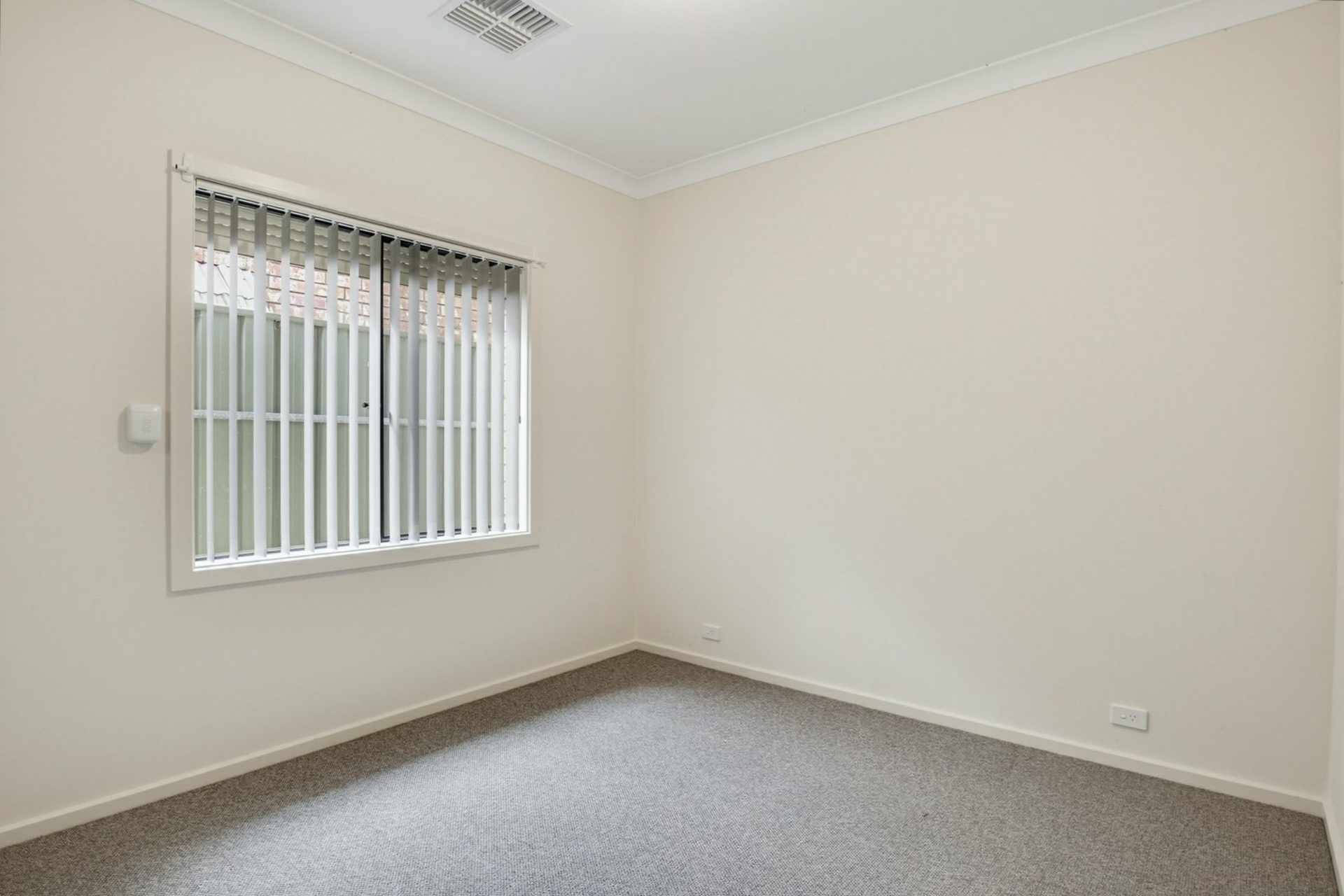 8A Wigham Road — photo 7 of 22