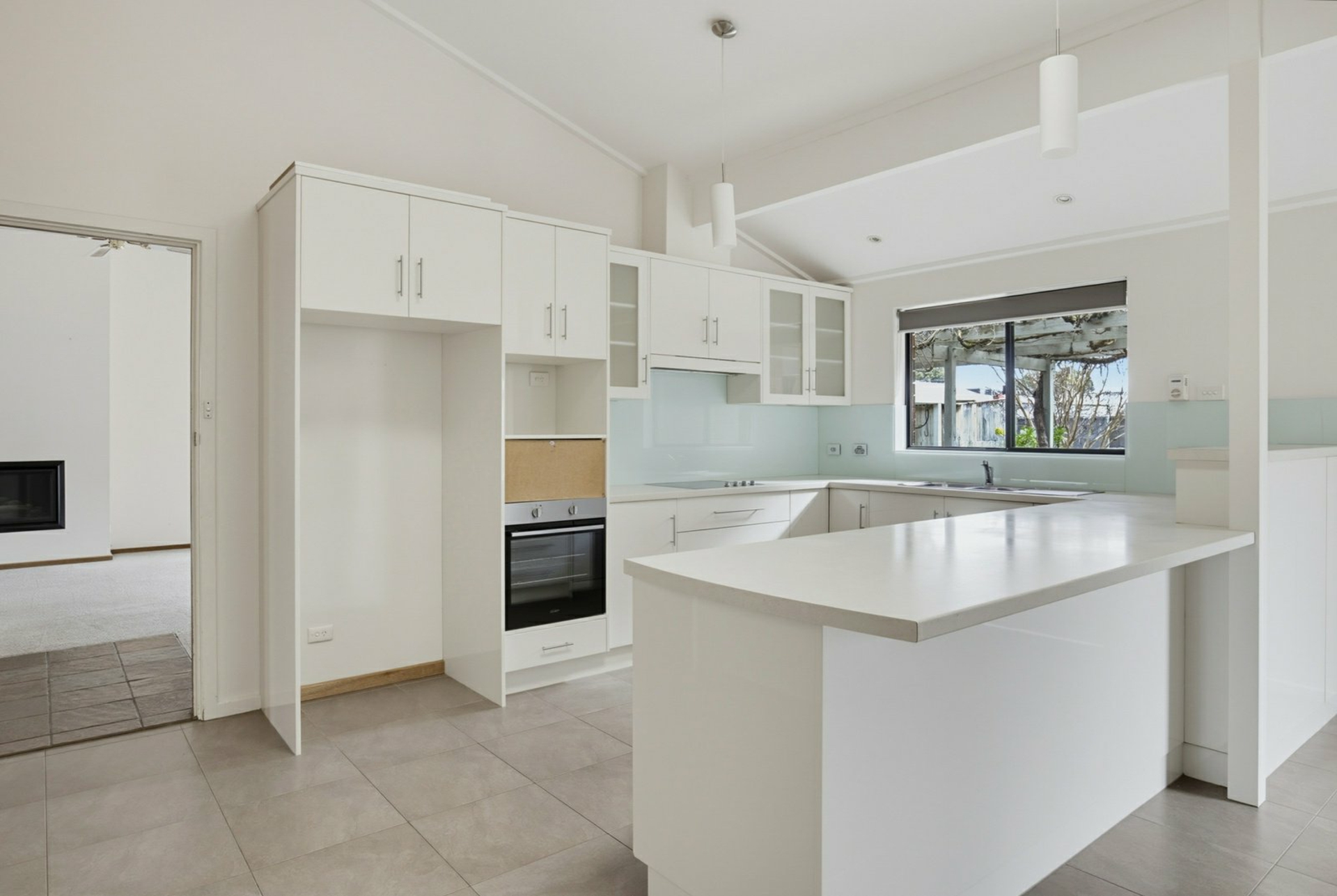 11 Lalina Street — photo 11 of 27